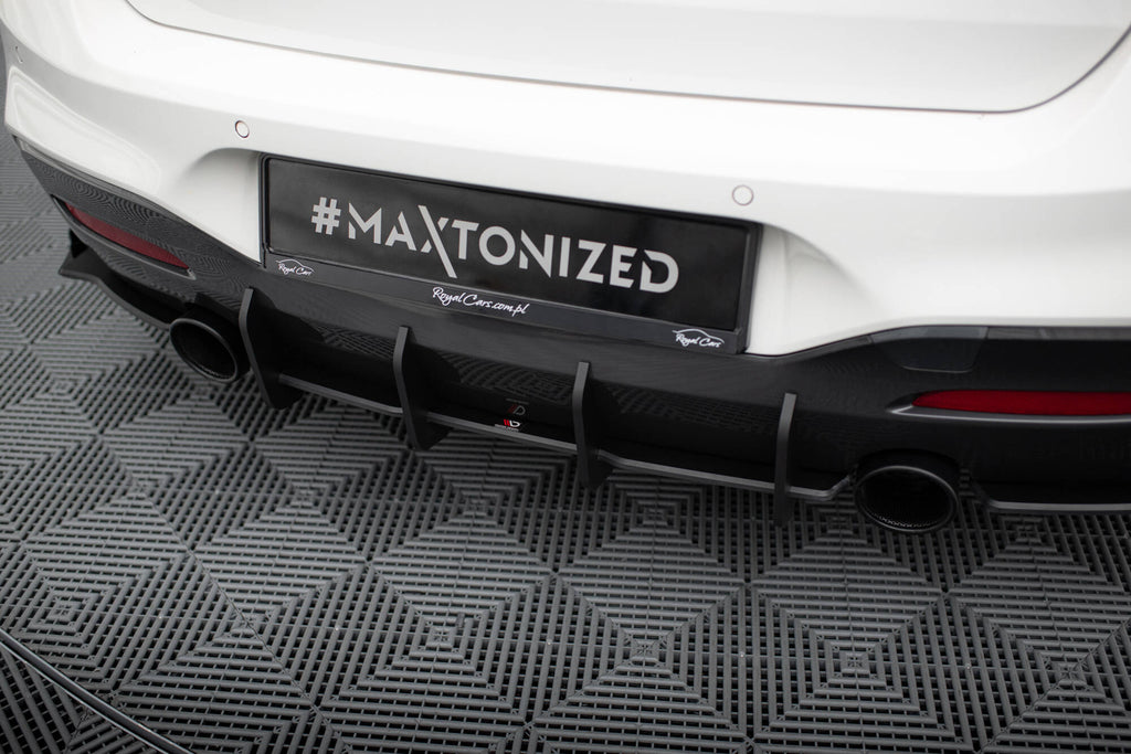 Maxton Design Street Pro Heckschürze V.3 passend für BMW M140i