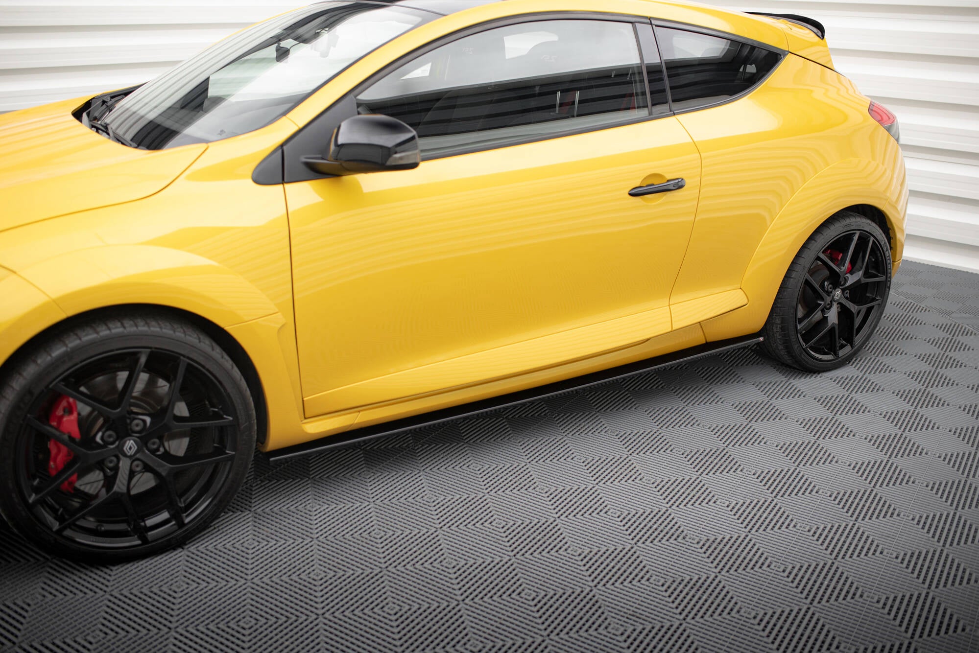 Maxton Design Street+ Seitenschweller Leisten passend für Renault Megane RS Mk3 schwarz Hochglanz