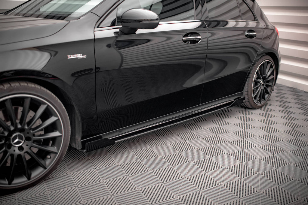 Maxton Design Street Pro Street+ Seitenschweller Leisten + Flaps passend für Mercedes A35 AMG / AMG-Line Aero Pack W177 schwarz Hochglanz