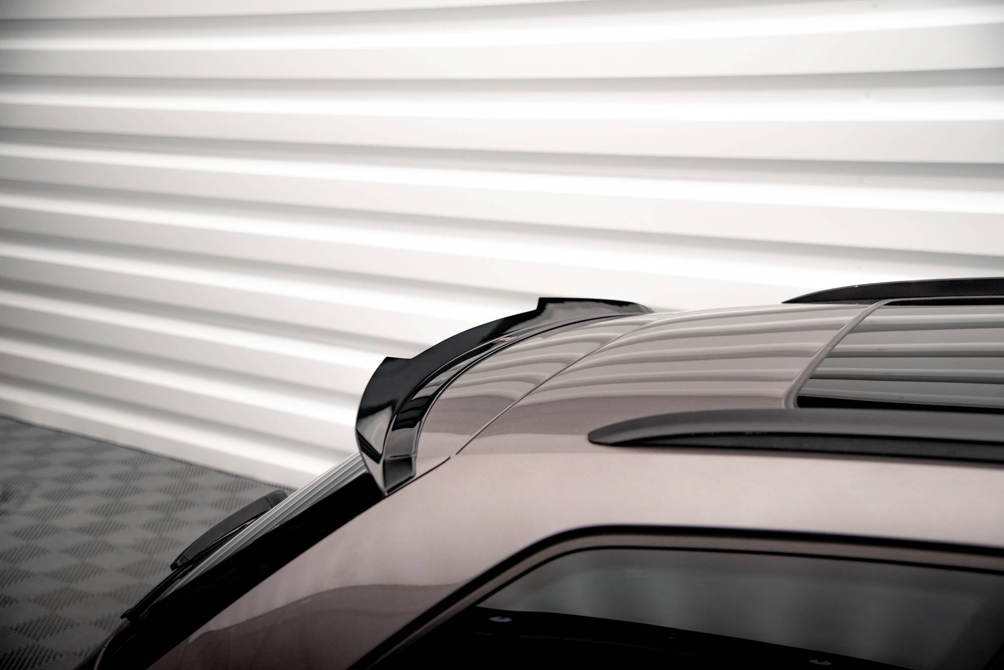 Maxton Design Spoiler CAP passend für Seat Leon FR Sportstourer Mk3 schwarz Hochglanz