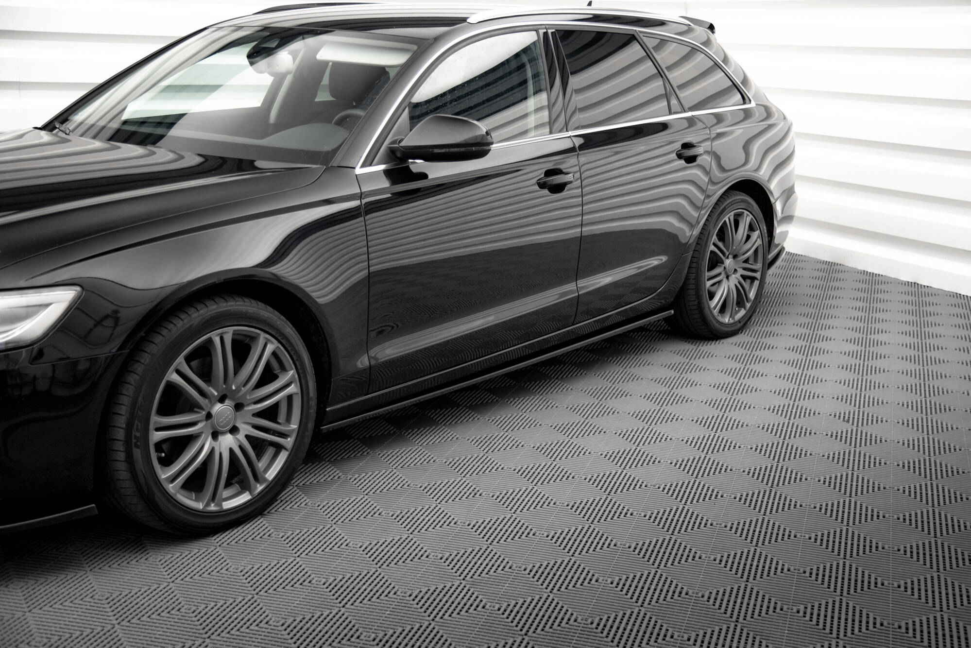Maxton Design Street+ Seitenschweller Leisten V.2 passend für Audi A6 C7 schwarz Hochglanz
