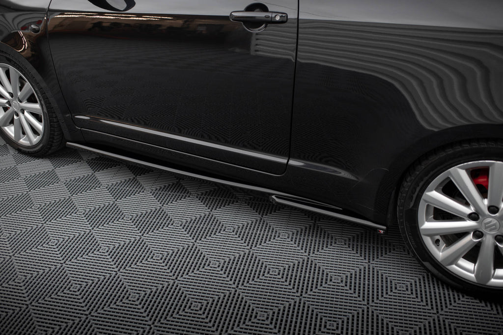 Maxton Design Street+ Seitenschweller Leisten passend für Suzuki Swift Sport Mk4 schwarz Hochglanz