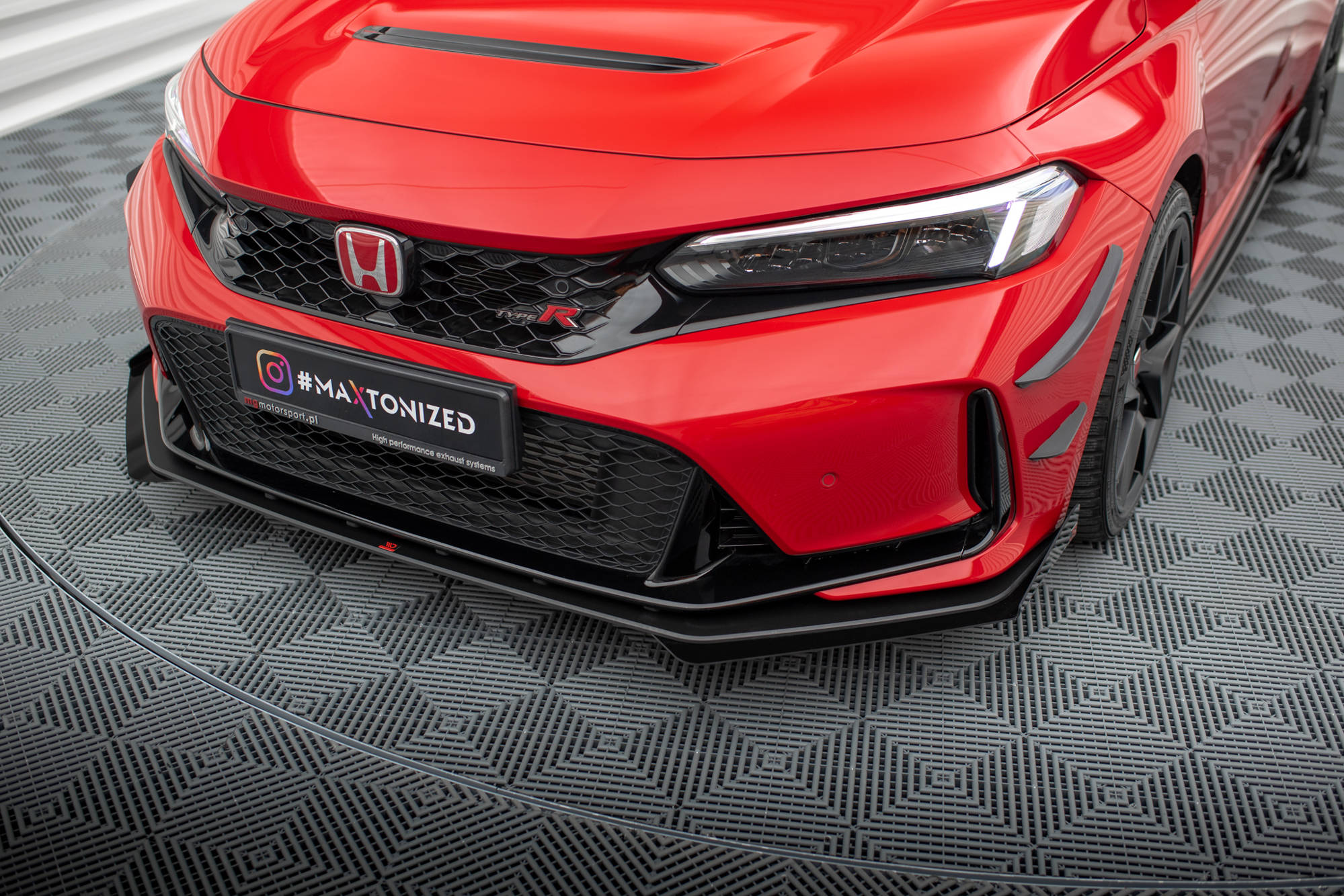 Maxton Design Street Pro Street+ Spoilerlippe Front Ansatz + Flaps passend für Honda Civic Type-R Mk 11 schwarz Hochglanz