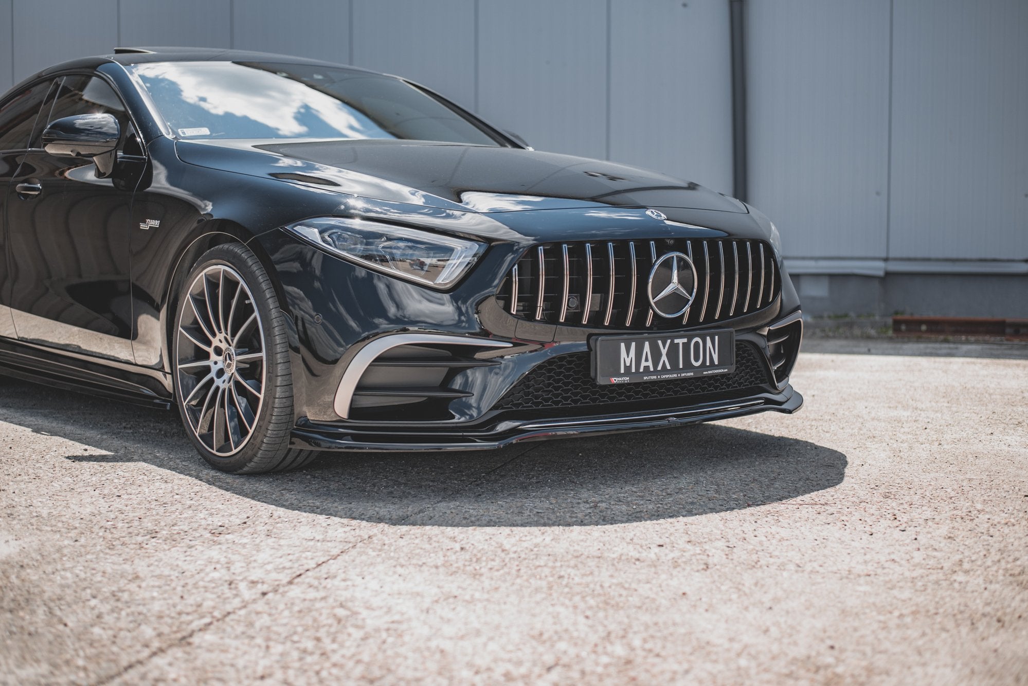 Maxton Design Street+ Spoilerlippe Front Ansatz V.3 passend für Mercedes-AMG CLS 53 C257 schwarz Hochglanz