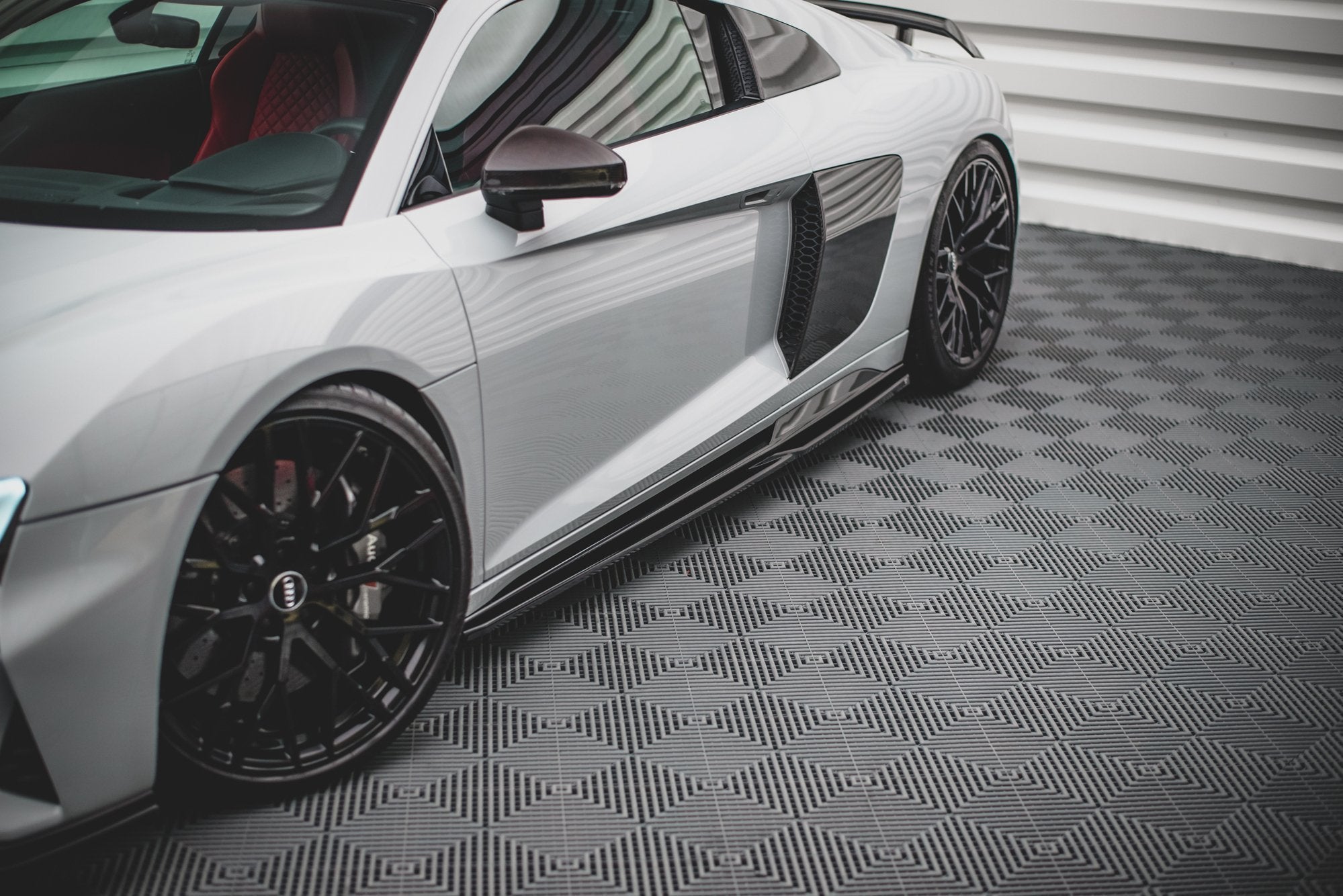 Maxton Design Street+ Seitenschweller Leisten passend für Audi R8 Mk2 Facelift schwarz Hochglanz