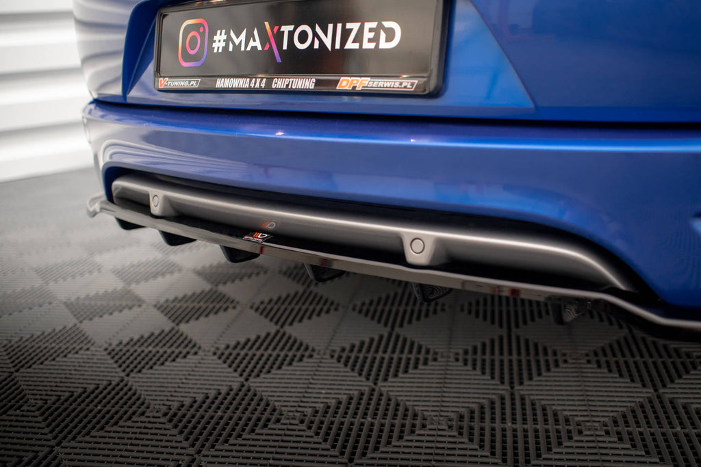Maxton Design Street+ Mittlerer Diffusor RACE passend für Renault Megane GT Line Grandtour Mk3 Facelift schwarz Hochglanz