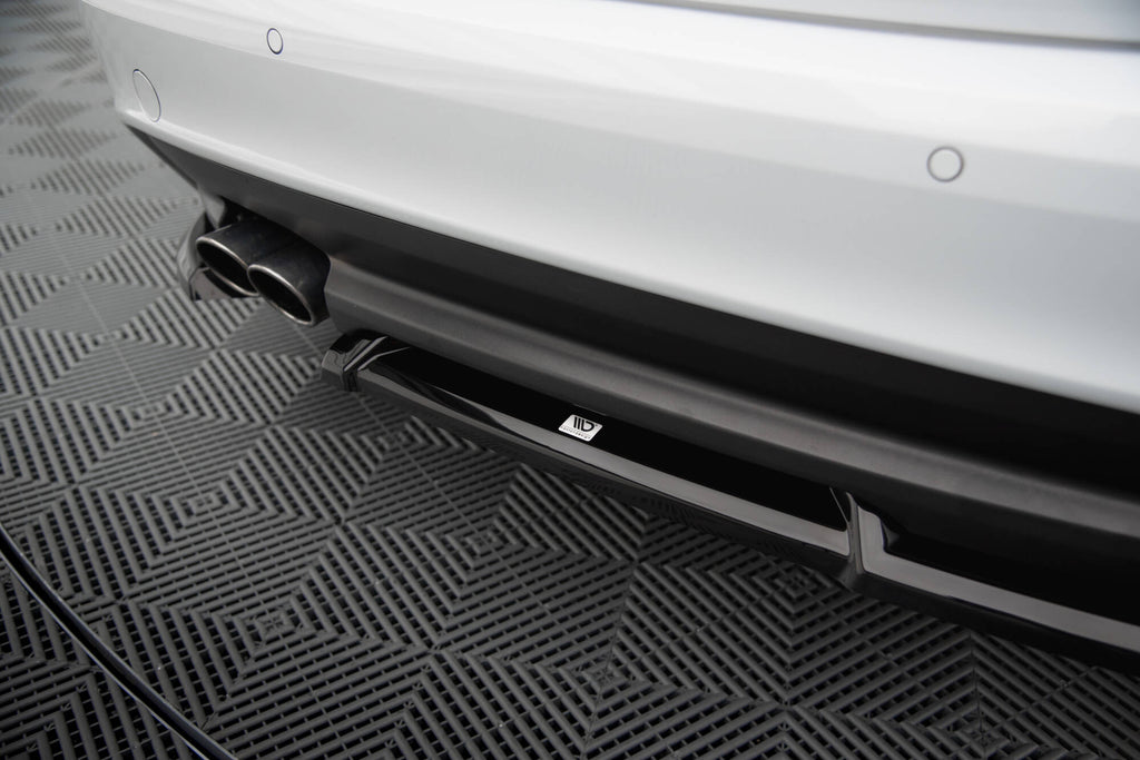 Maxton Design Heck Ansatz Flaps Diffusor passend für Jaguar XE R-Sport X760 schwarz Hochglanz