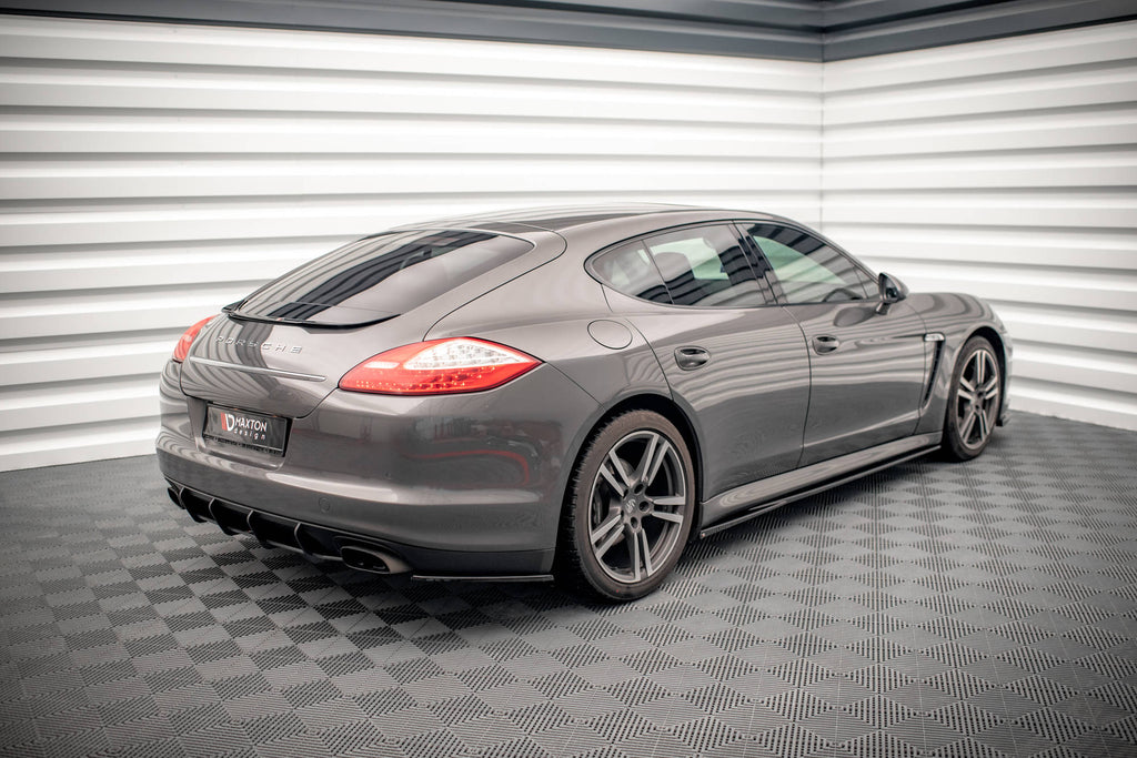 Maxton Design Heck Ansatz Flaps Diffusor passend für Porsche Panamera / Panamera Diesel 970 schwarz Hochglanz