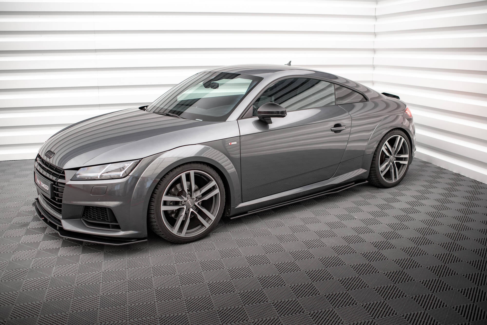 Maxton Design Street Pro Street+ Seitenschweller Leisten passend für Audi TT S / S-Line 8S
