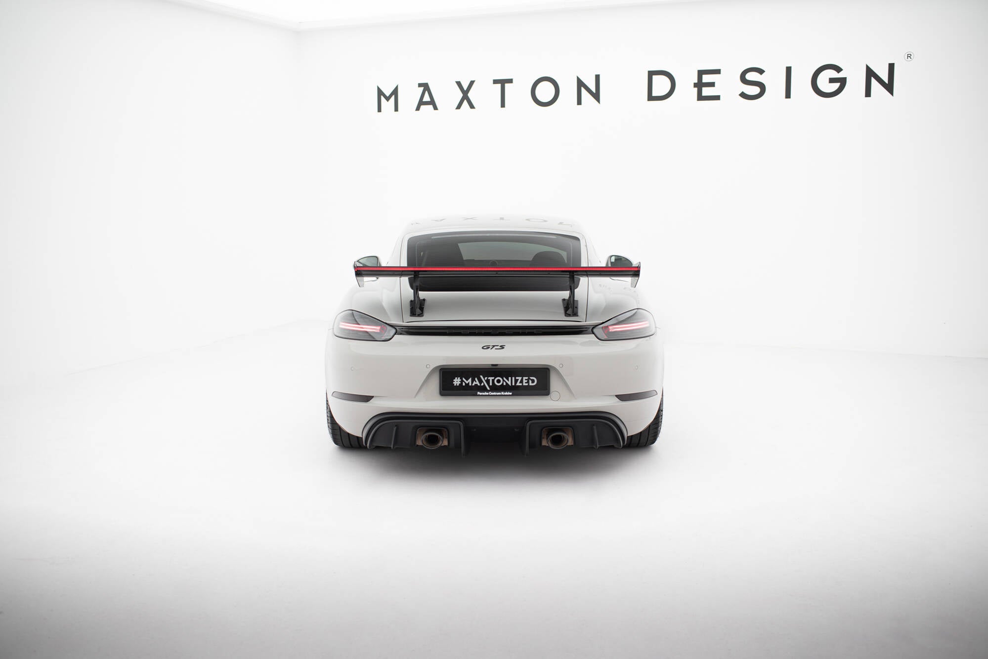 Maxton Design Carbon Spoiler With Internal Brackets Uprights V.2 + LED Porsche 718 Cayman 982c für Porsche Cayman 982c