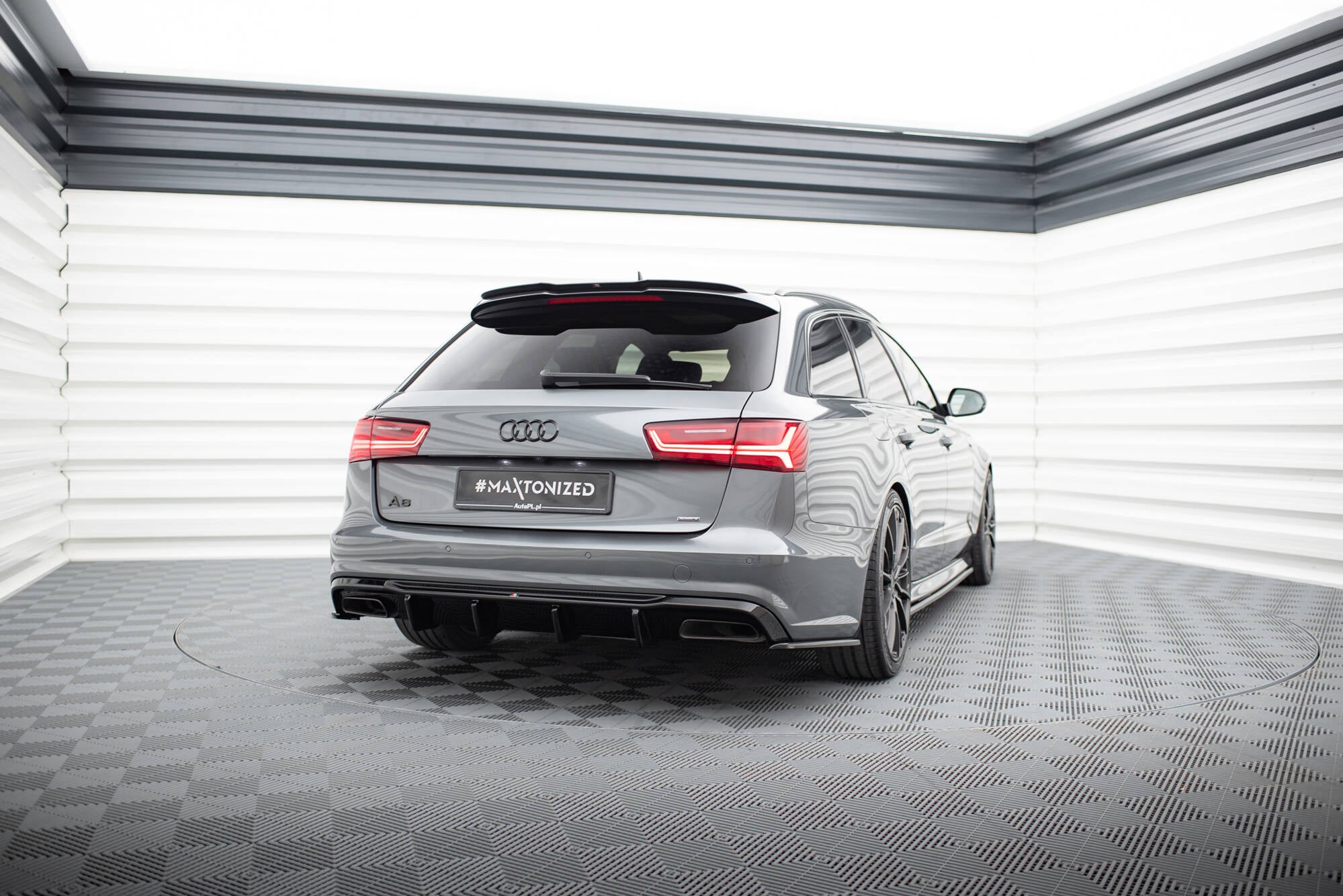 Maxton Design Heck Ansatz Flaps Diffusor V.2 passend für Audi S6 / A6 S-Line / A6 C7 FL schwarz Hochglanz