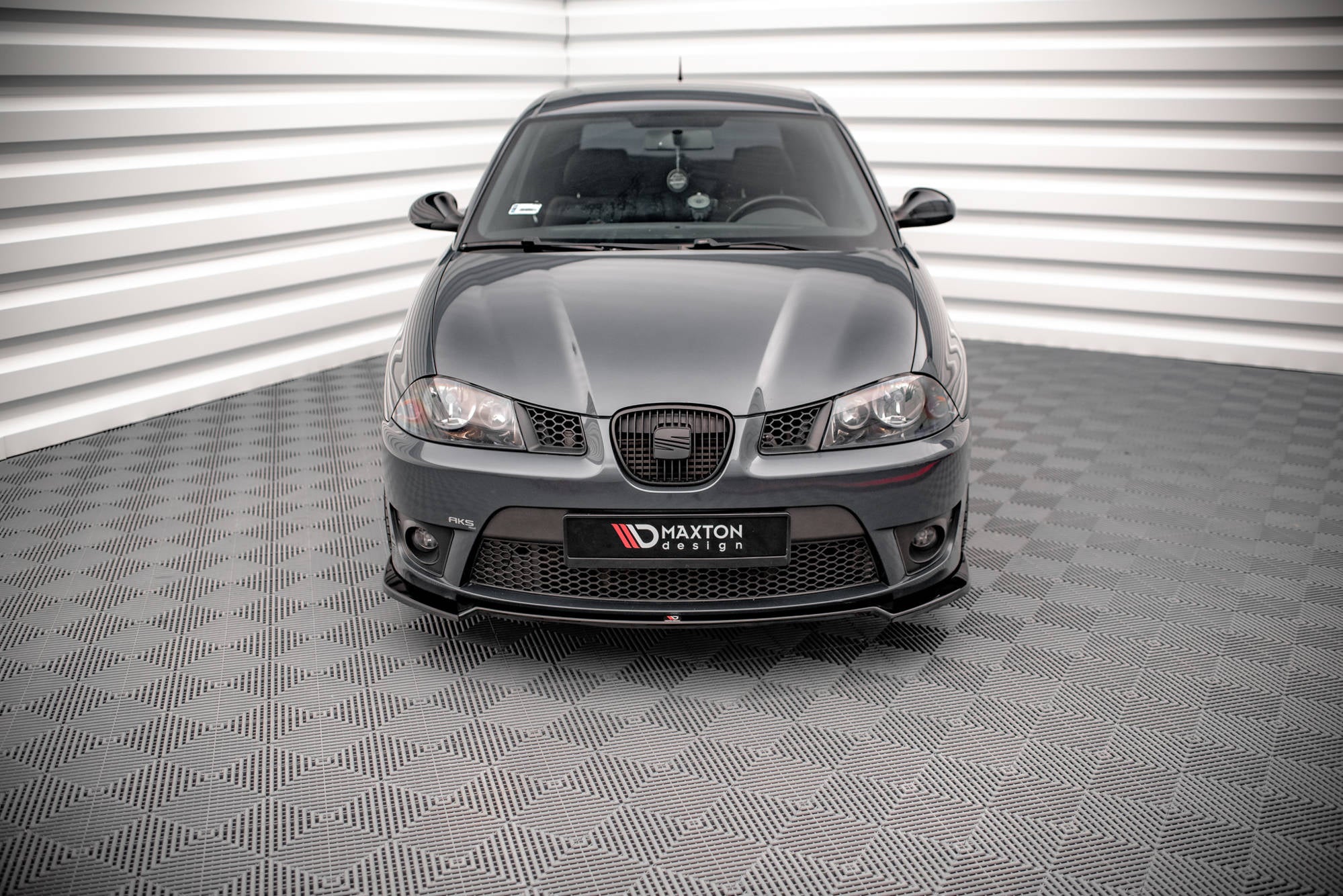 Maxton Design Street+ Spoilerlippe Front Ansatz V.3 passend für Seat Ibiza Cupra Mk3 schwarz Hochglanz