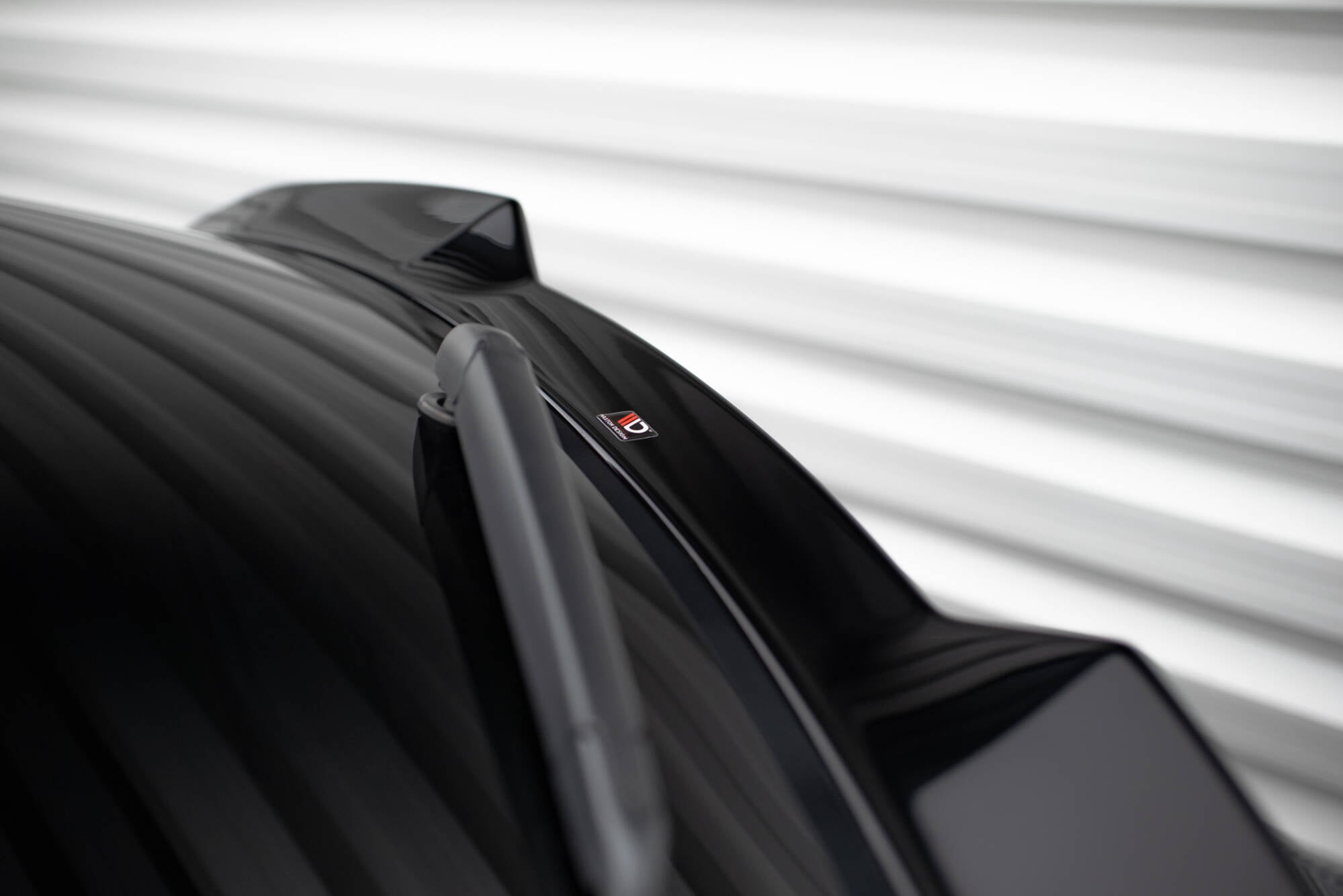 Maxton Design Niedriger Spoiler CAP 3D passend für Alfa Romeo Stelvio Mk1 schwarz Hochglanz