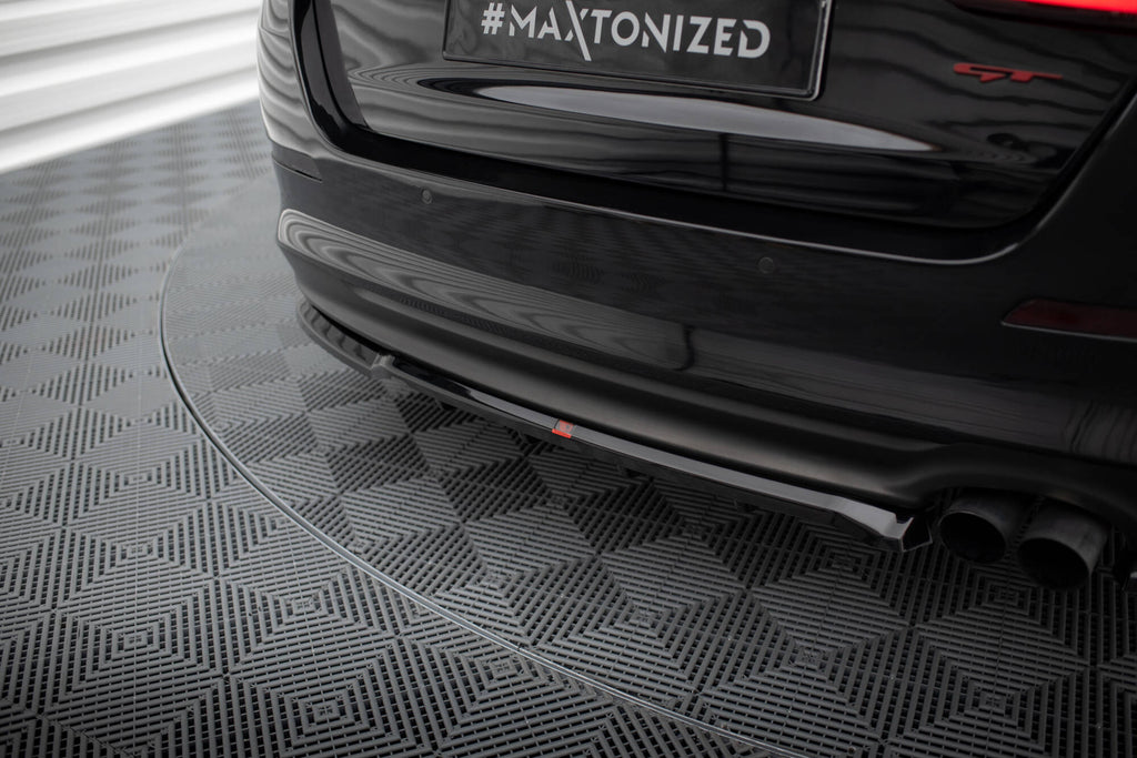 Maxton Design Street+ Mittlerer Diffusor RACE passend für Kia Optima Mk3 schwarz Hochglanz