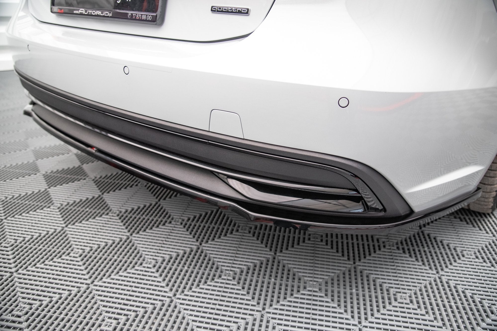 Maxton Design Heckansatz Audi A7 C8 schwarz Hochglanz für Audi A7