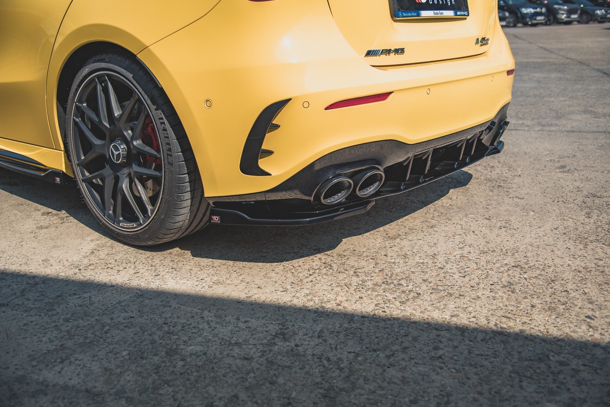Maxton Design Heck Ansatz Flaps Diffusor passend für Mercedes-AMG A 45 S Aero Pack W177 schwarz Hochglanz