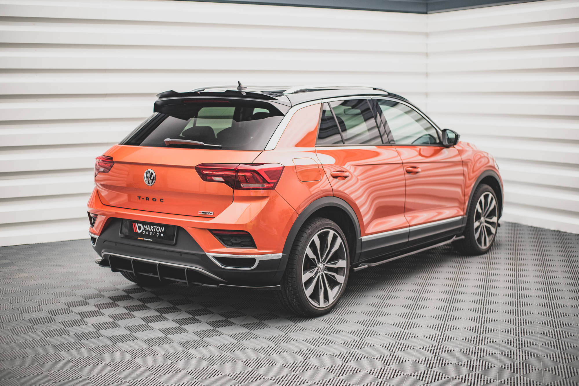 Maxton Design Street Pro Heckschürze passend für VW T-Roc Mk1