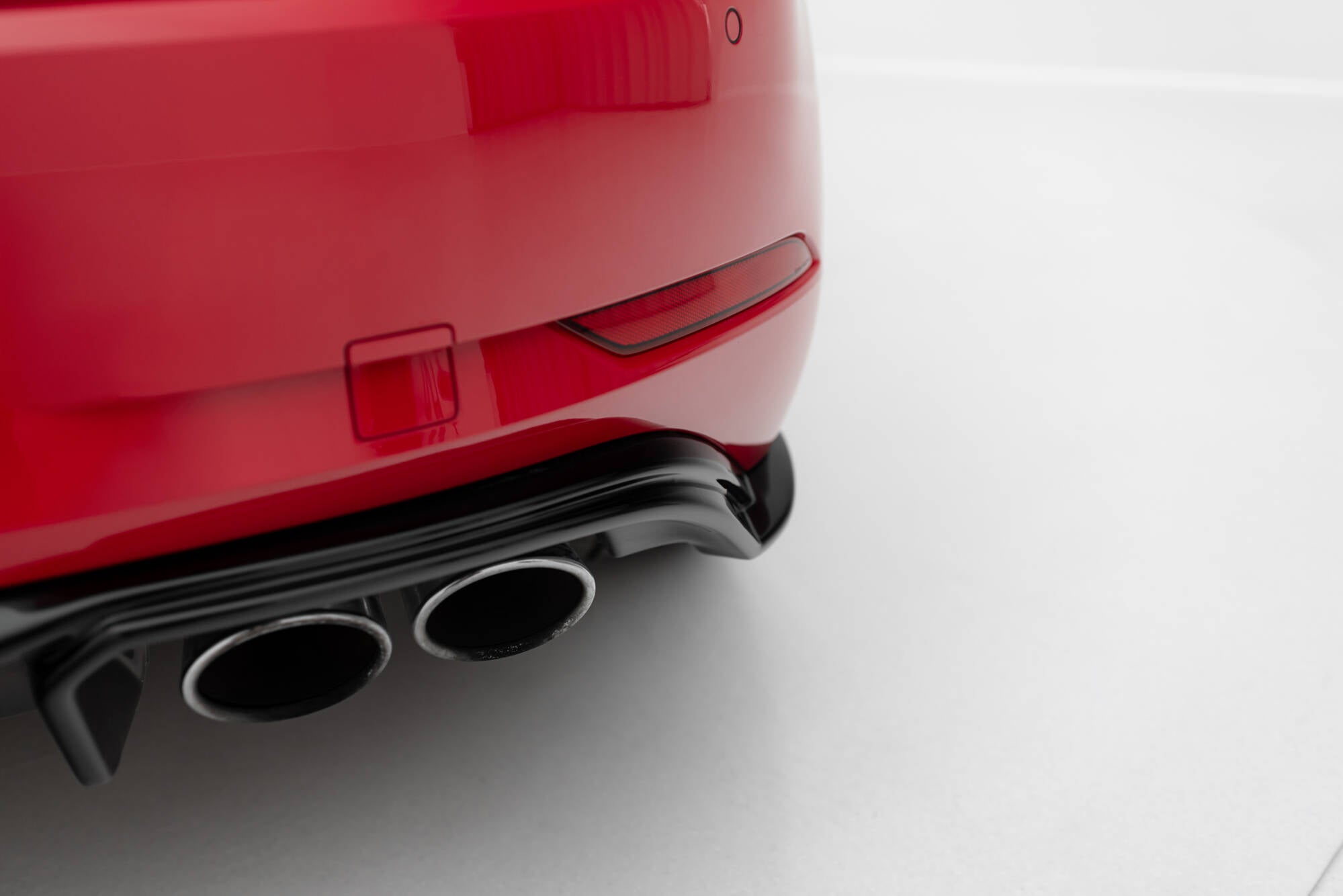 Maxton Design Diffusor Heck Ansatz V.3 passend für VW Golf R Mk7 Facelift schwarz Hochglanz