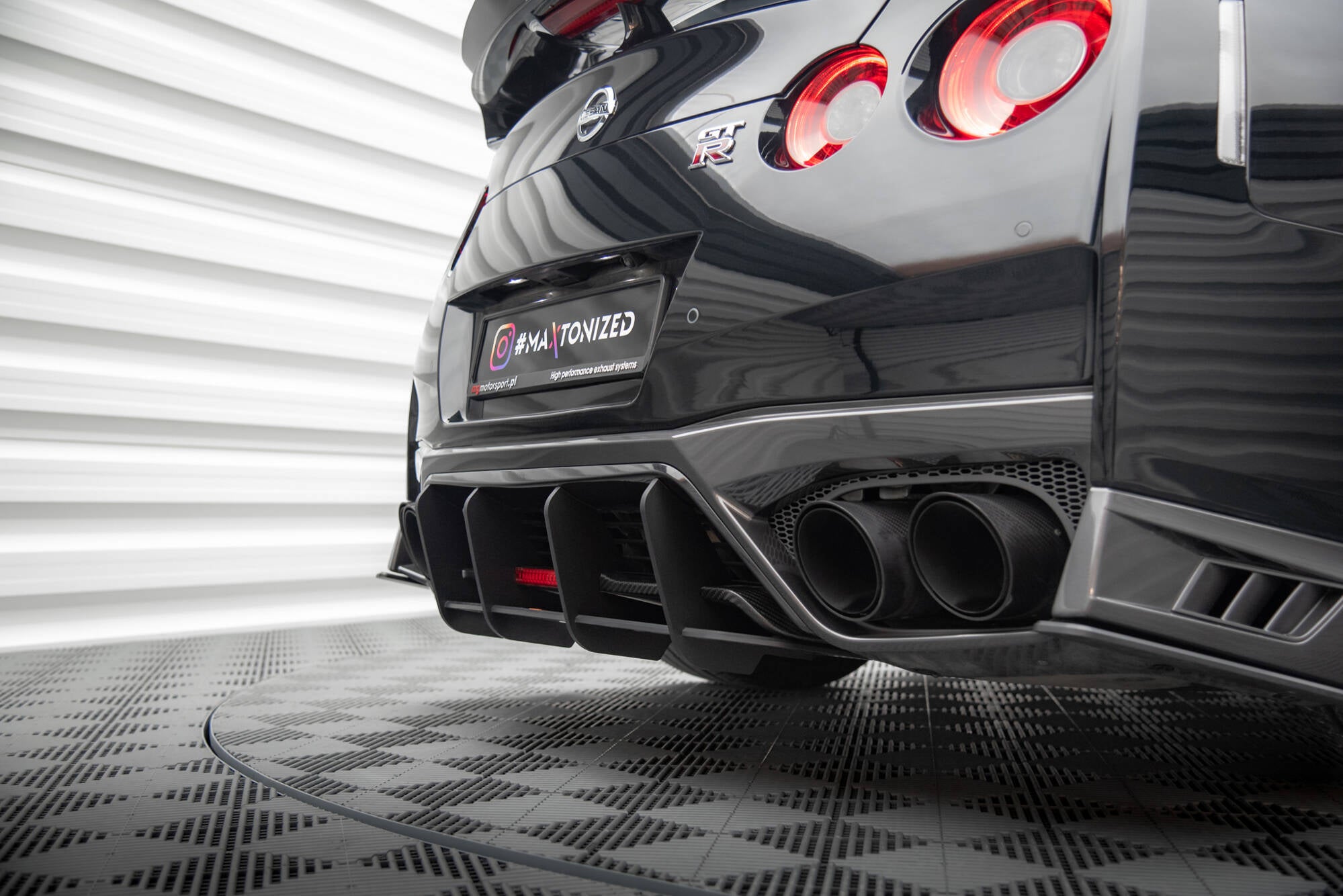 Maxton Design Street Pro Heckschürze passend für Nissan GTR R35 Facelift