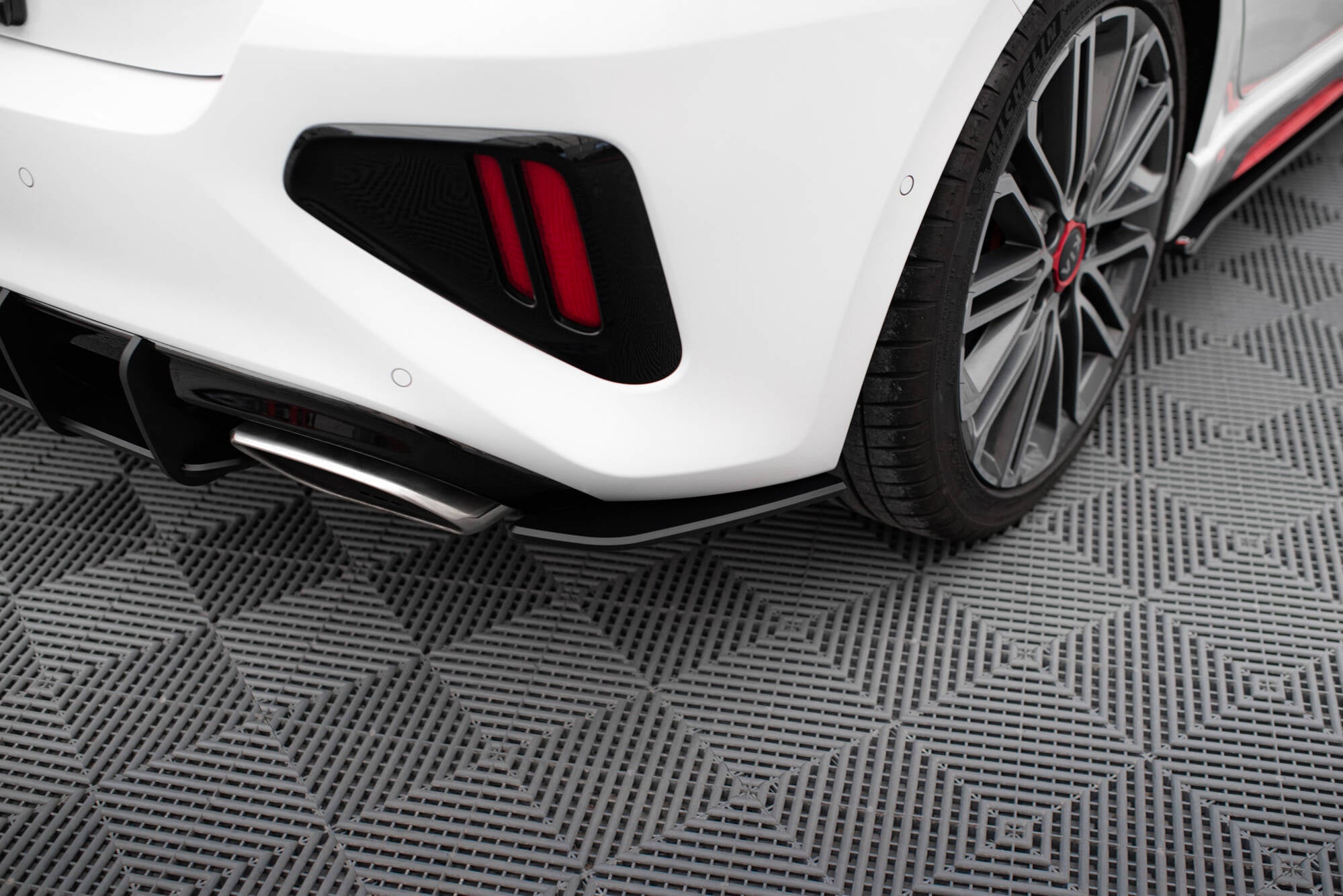Maxton Design Street Pro Heck Ansatz Flaps Diffusor passend für Kia Ceed GT Mk3