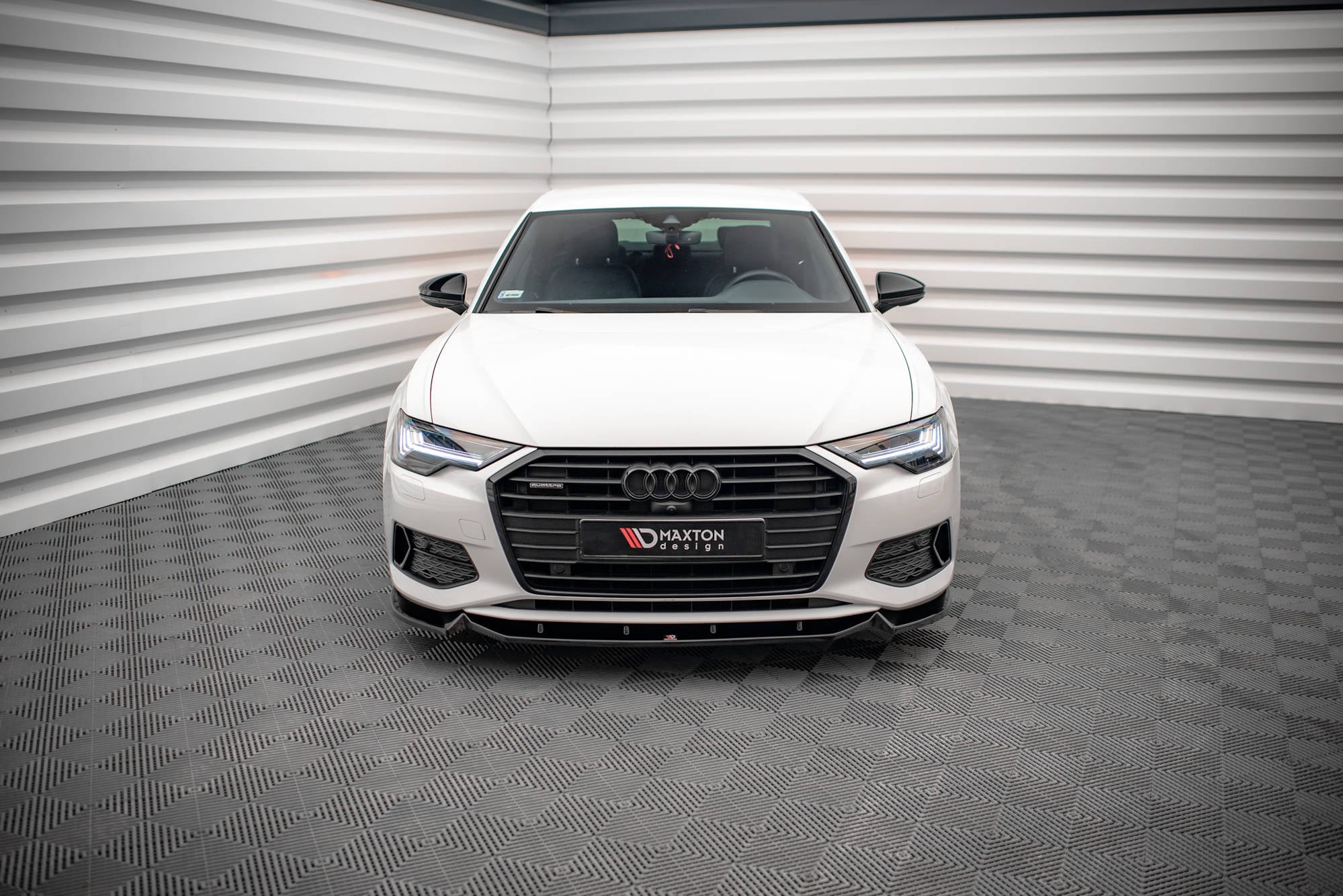 Maxton Design Street+ Spoilerlippe Front Ansatz V.2 passend für Audi A6 C8 schwarz Hochglanz