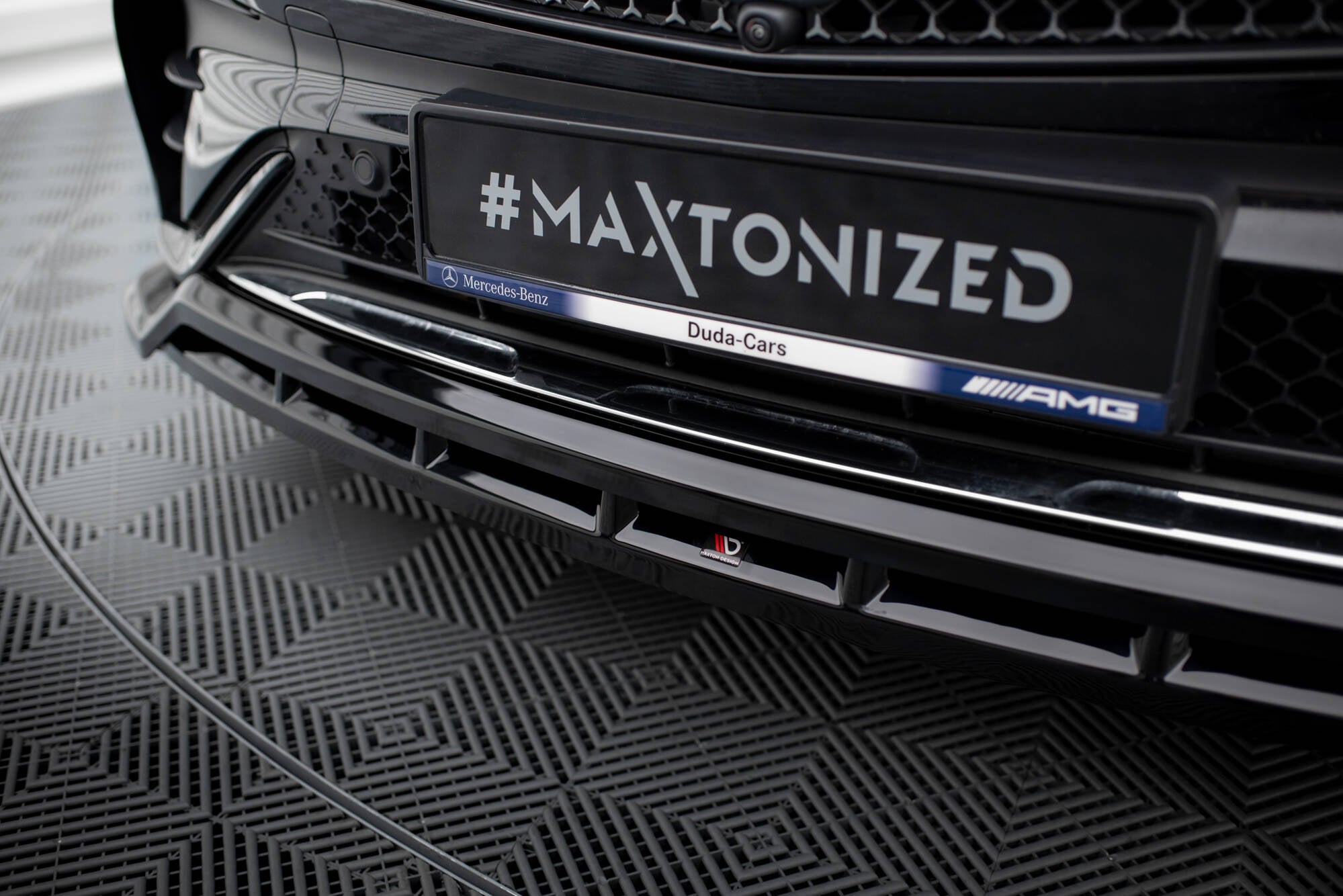 Maxton Design Street+ Spoilerlippe Front Ansatz passend für Mercedes-Benz GLC SUV / Coupe AMG-Line X254 / C254 schwarz Hochglanz