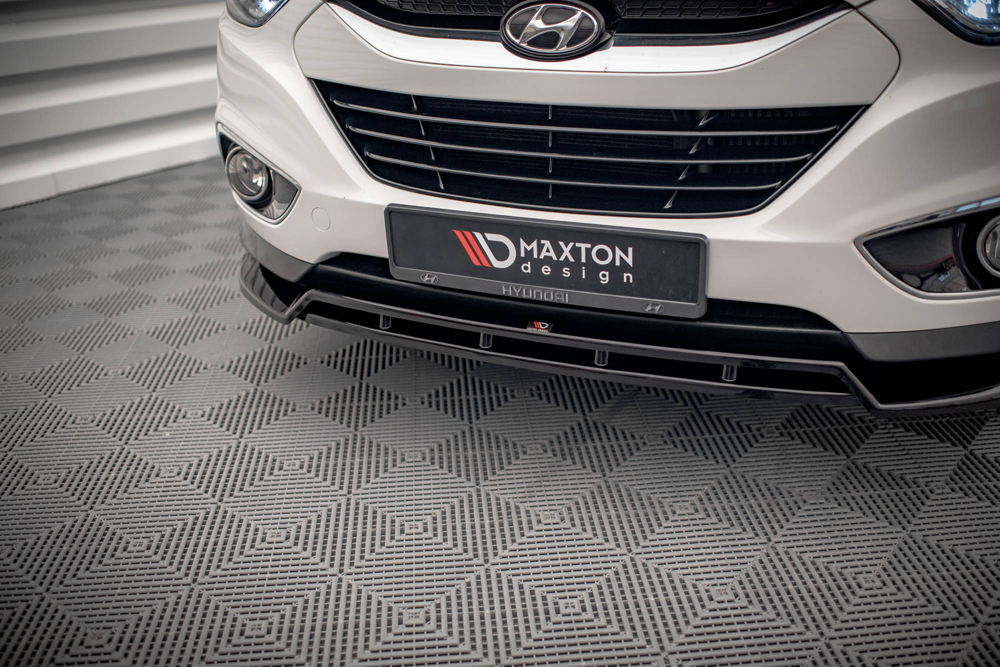 Maxton Design Street+ Spoilerlippe Front Ansatz passend für Hyundai ix35 Mk1 schwarz Hochglanz