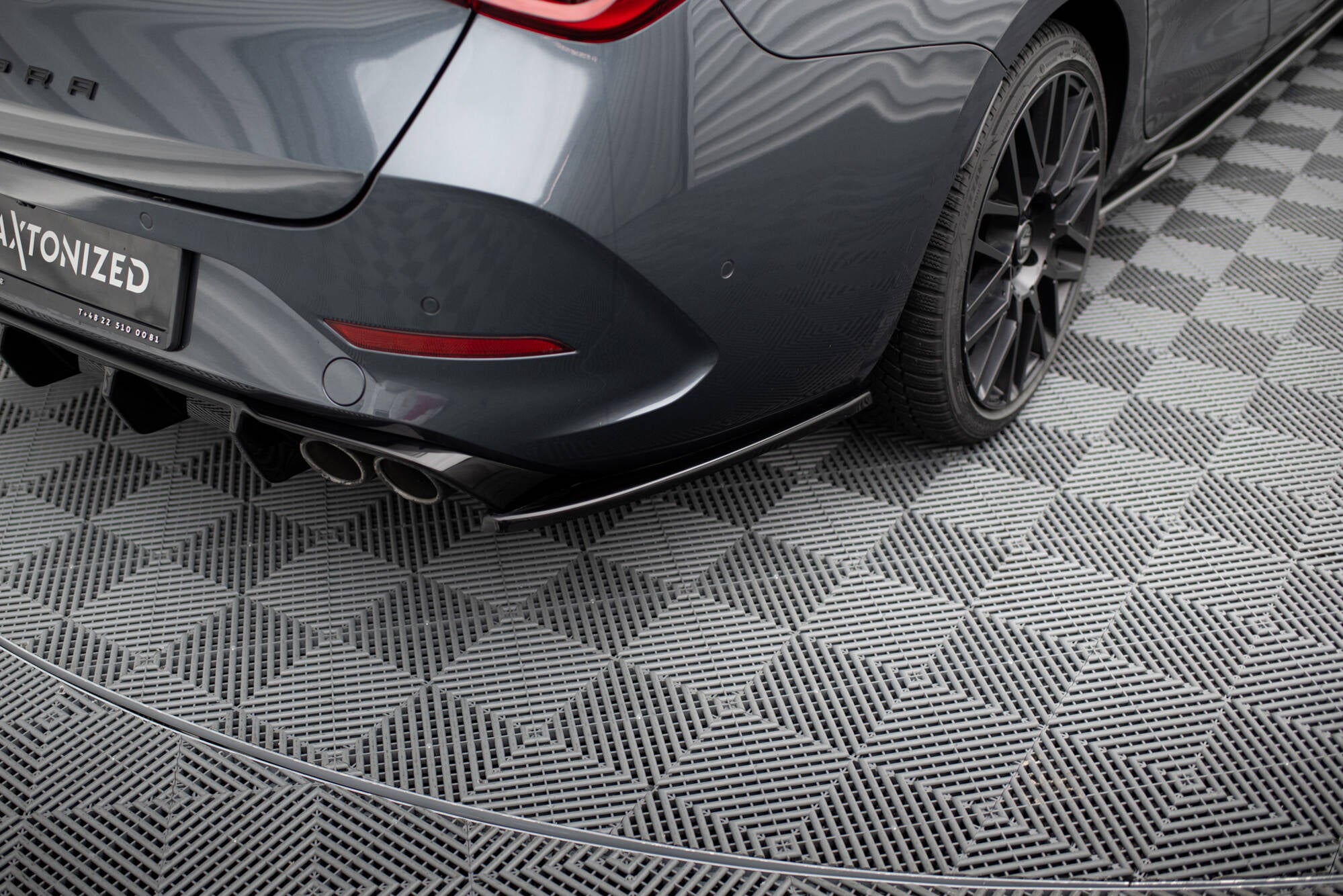 Maxton Design Heck Ansatz Flaps Diffusor V.2 passend für Cupra Leon ST Mk1 Facelift schwarz Hochglanz