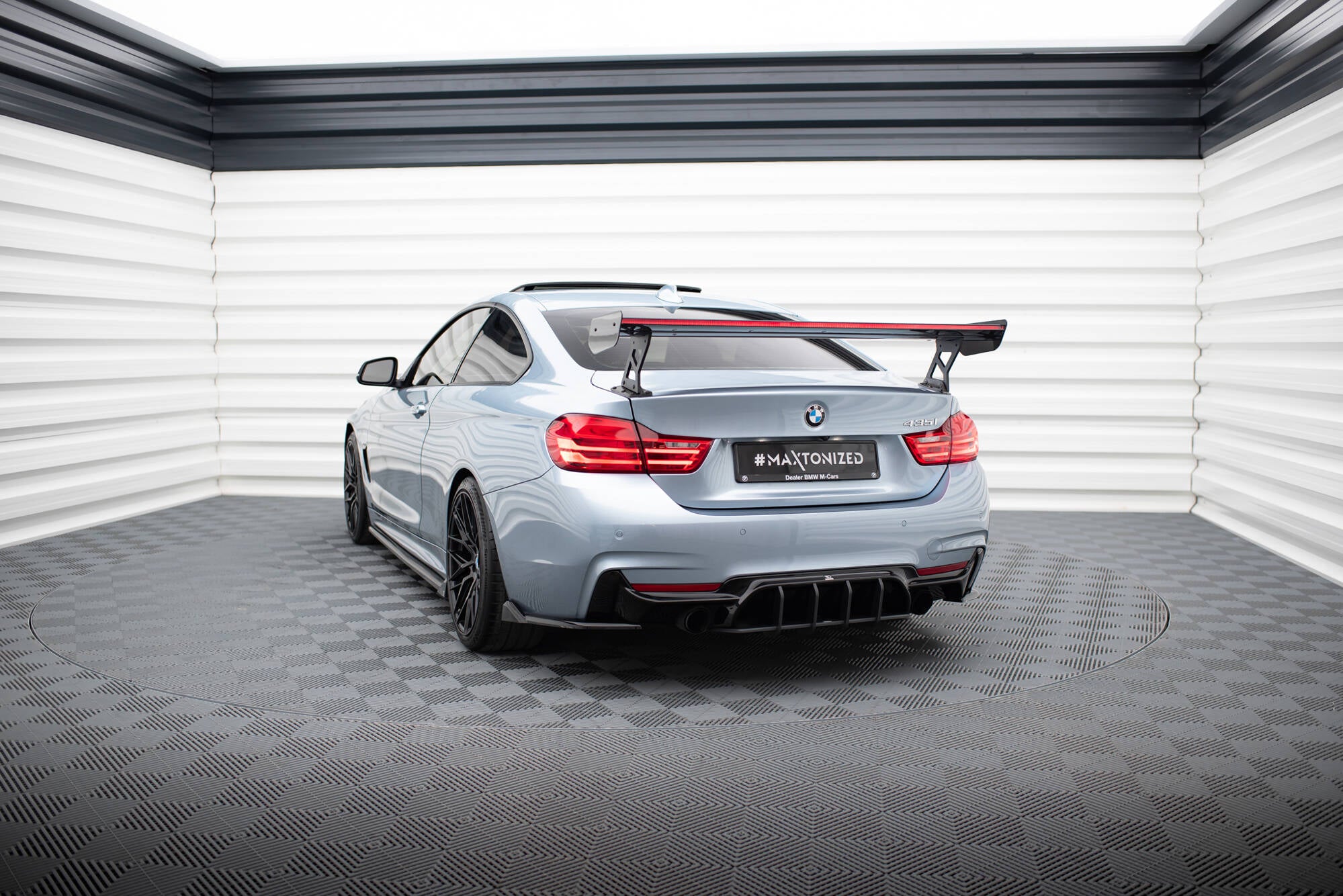 Maxton Design Carbon Spoiler With External Brackets Uprights + LED BMW 4er F32 / 4 F32 M-Paket Coupe für BMW 4er Coupe
