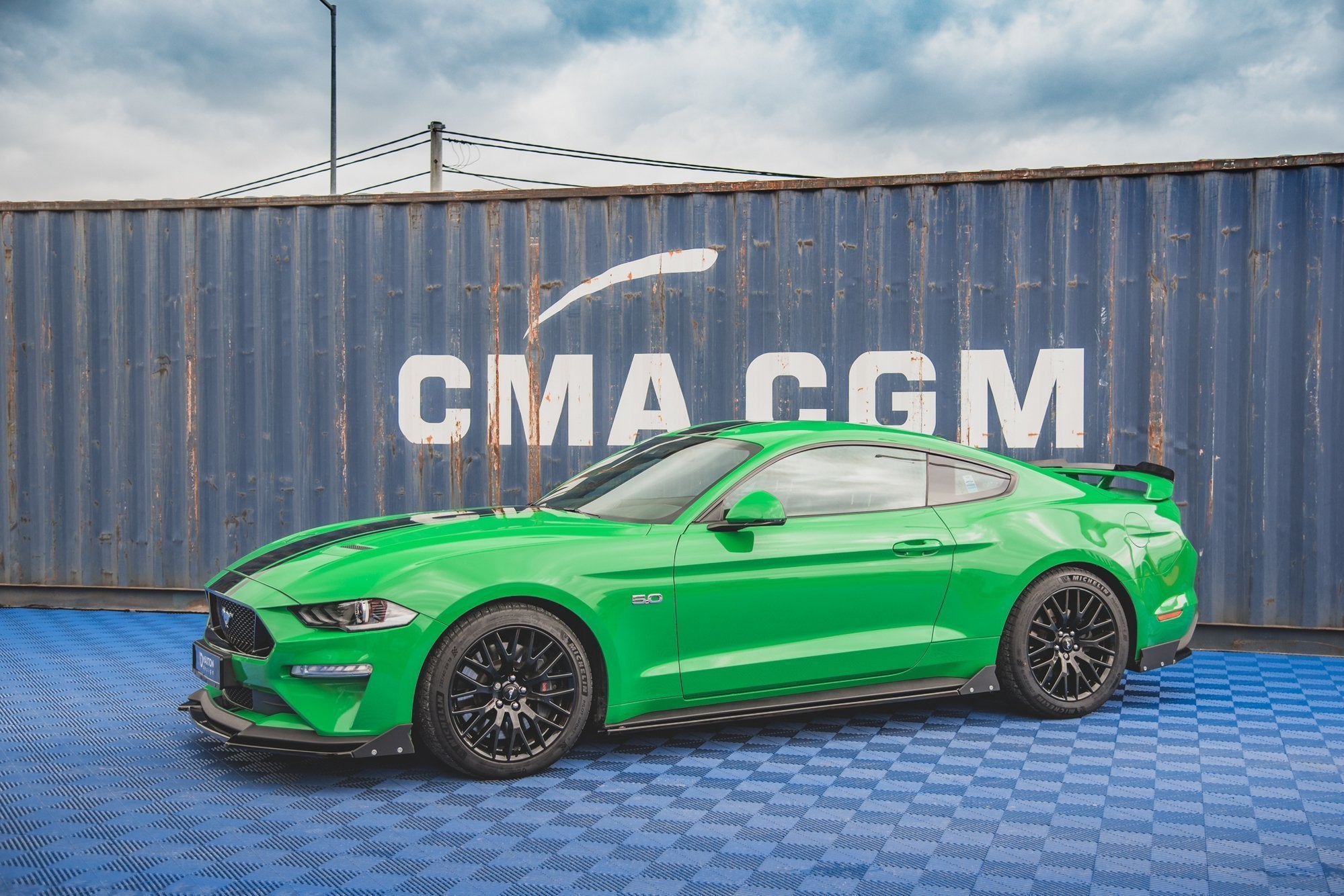 Maxton Design Street+ Seitenschweller Leisten + Flaps passend für Ford Mustang GT Mk6 Facelift