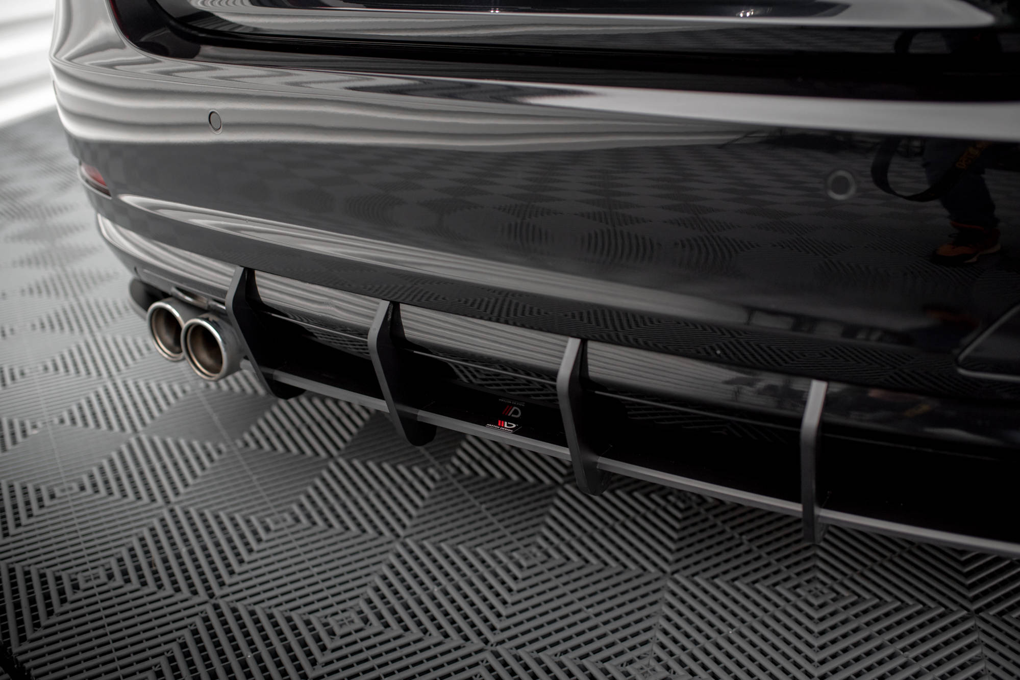 Maxton Design Street Pro Heck Ansatz Flaps Diffusor + Flaps passend für BMW 4er Gran Coupe F36 schwarz Hochglanz