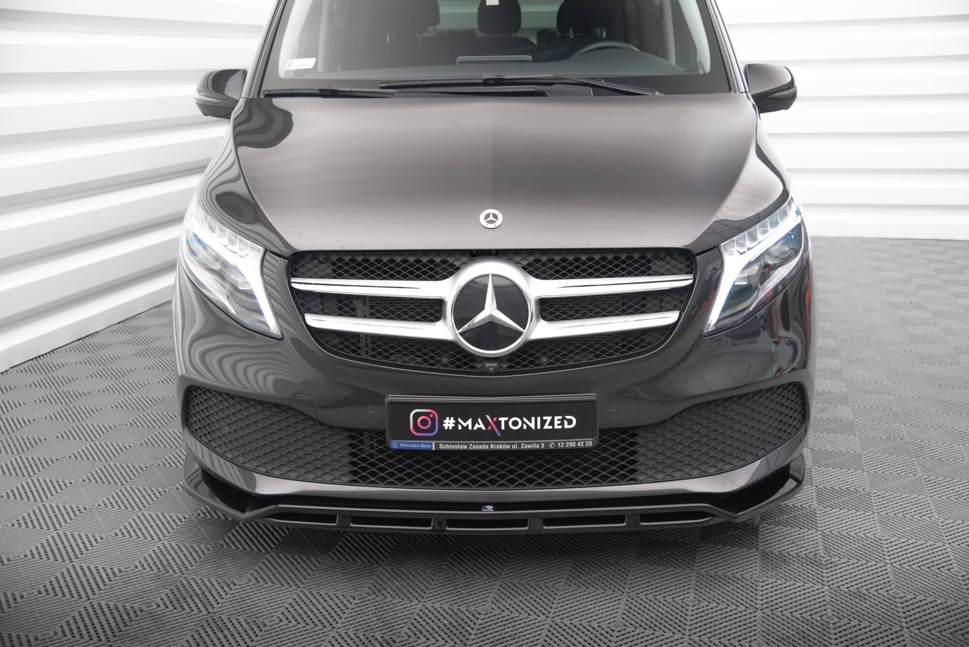 Maxton Design Street+ Spoilerlippe Front Ansatz V.2 passend für Mercedes-Benz V-Klasse W447 Facelift schwarz Hochglanz