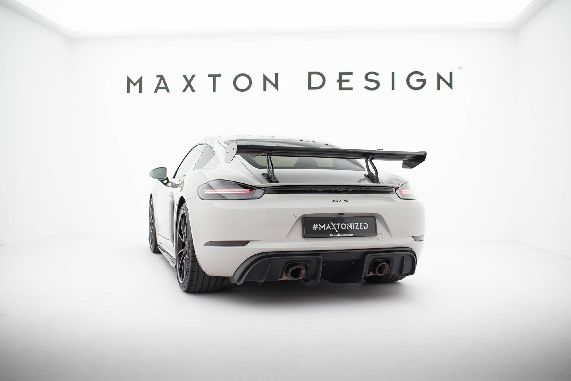 Maxton Design Carbon Spoiler With Upper Swan Mounting V.2 Porsche 718 Cayman 982c für Porsche Cayman 982c