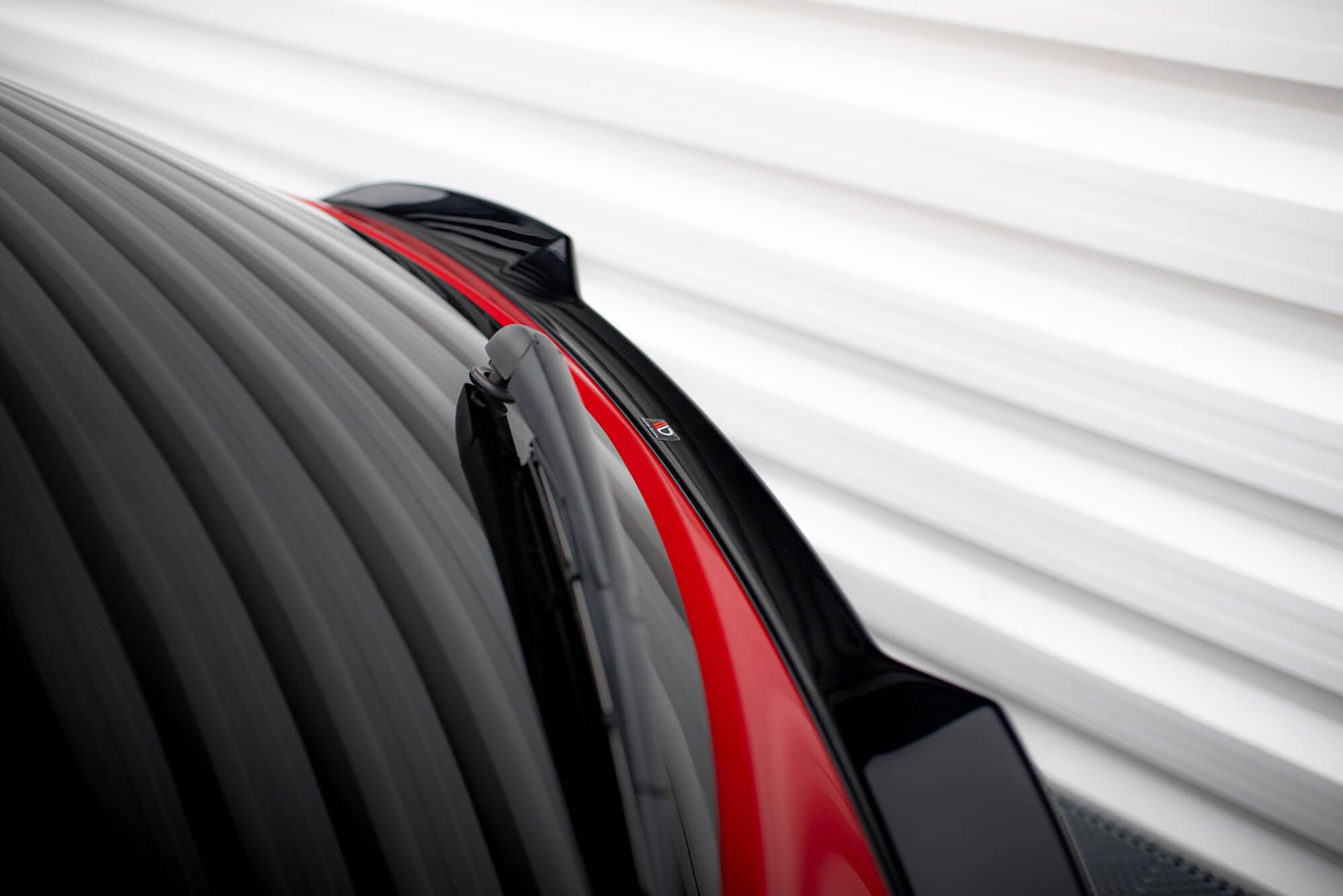 Maxton Design Niedriger Spoiler CAP 3D passend für Alfa Romeo Tonale Mk1 schwarz Hochglanz