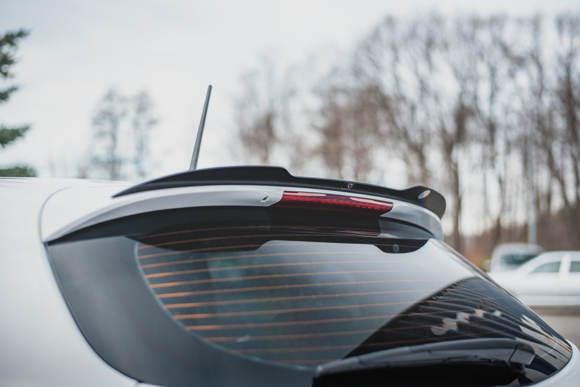Maxton Design Spoiler CAP V.2 passend für Alfa Romeo Giulietta schwarz Hochglanz
