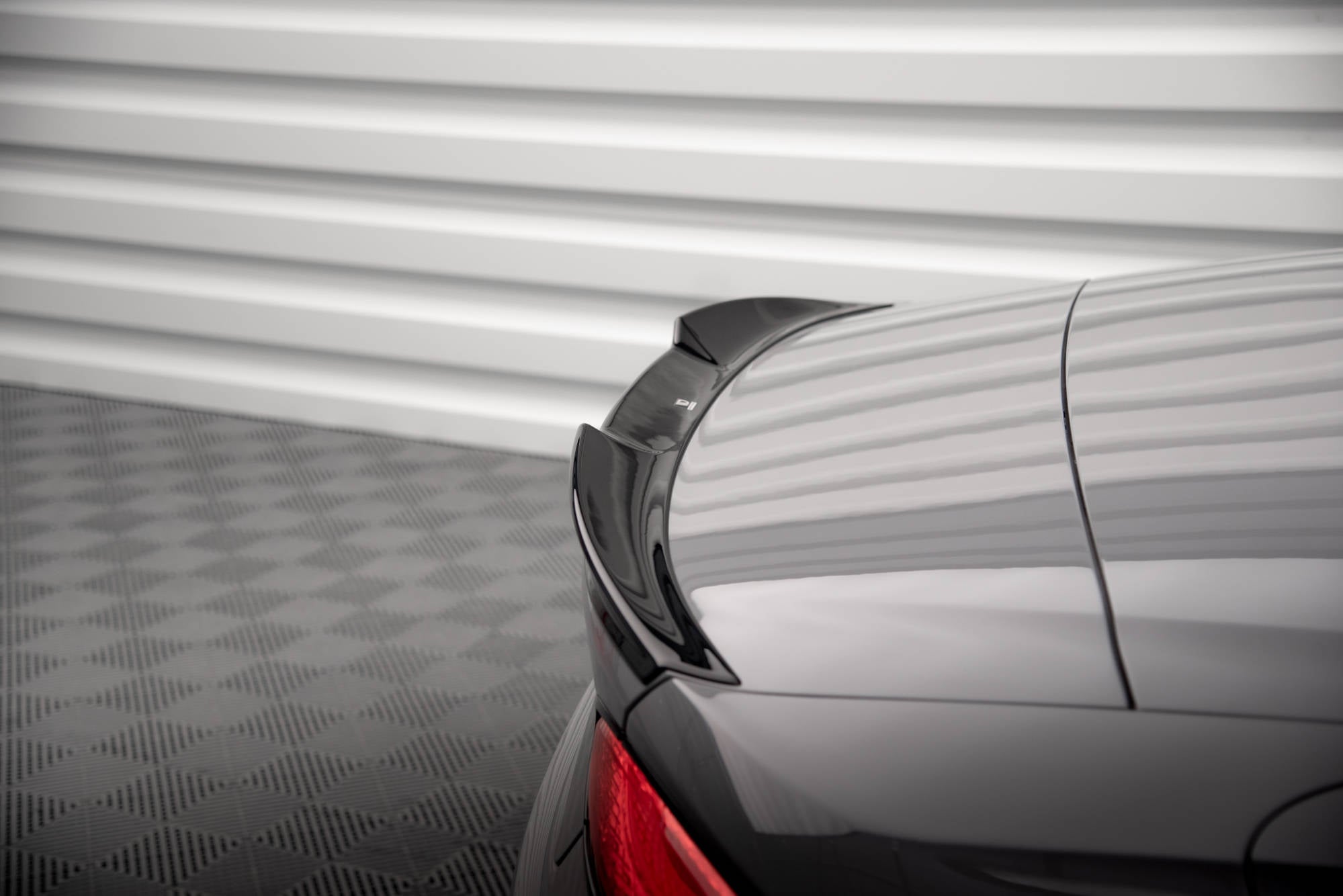 Maxton Design 3D Spoiler CAP passend für Bentley Continental Convertible GT Mk3 schwarz Hochglanz