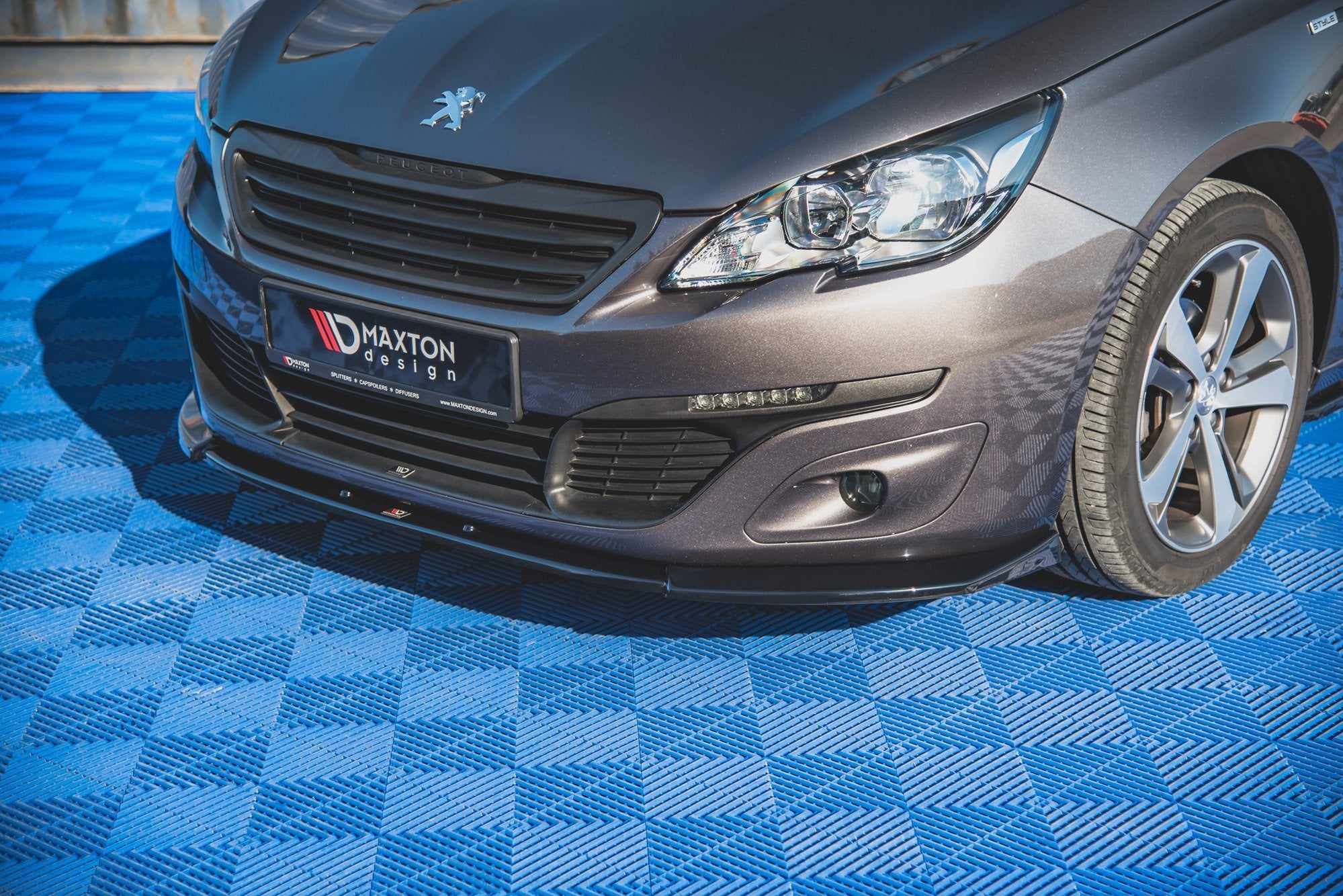 Maxton Design Street+ Spoilerlippe Front Ansatz V.2 passend für Peugeot 308 Mk2 schwarz Hochglanz