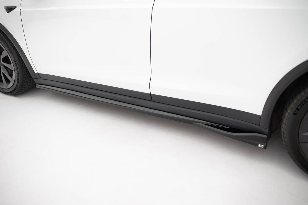 Maxton Design Street+ Seitenschweller Leisten V.2 passend für Tesla Model X Mk1 Facelift schwarz Hochglanz