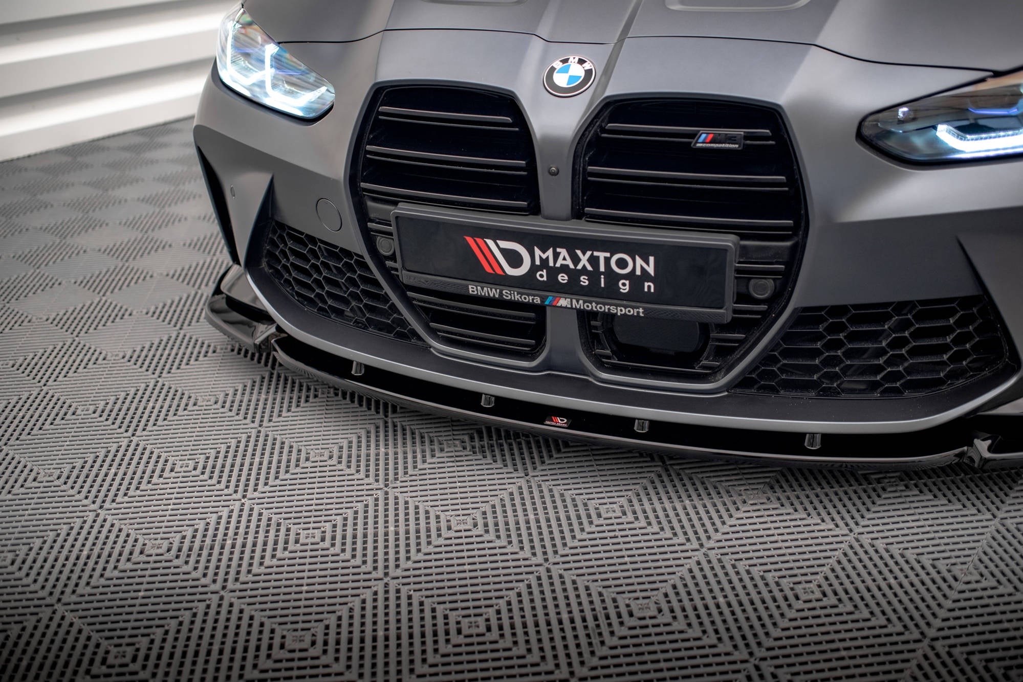 Maxton Design Street+ Spoilerlippe Front Ansatz V.3 passend für BMW M3 Limousine / Touring G80 / G81 schwarz Hochglanz
