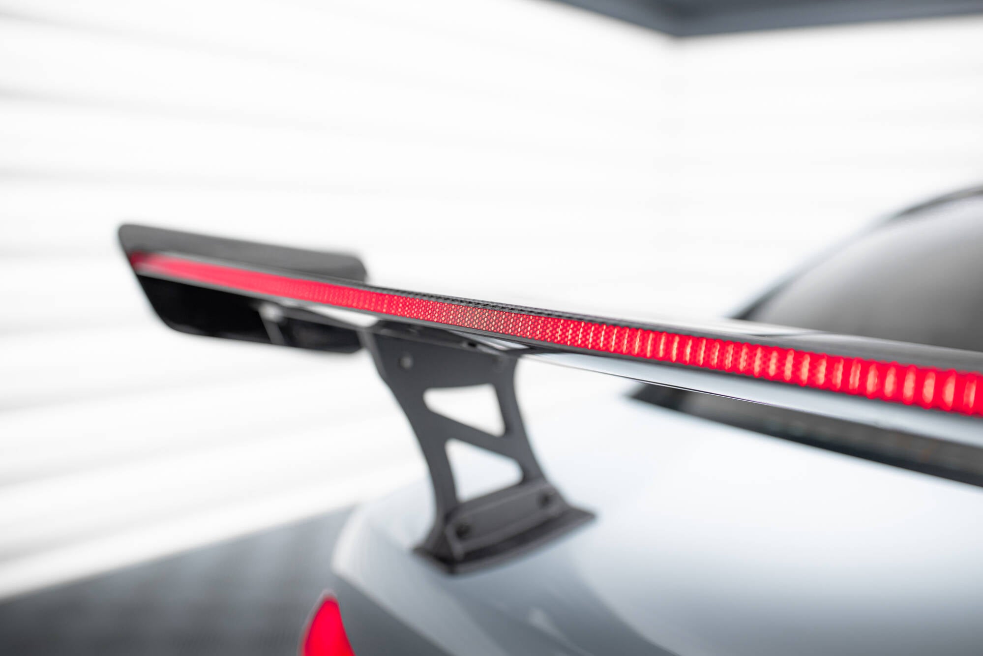 Maxton Design Carbon Spoiler With Internal Brackets Uprights + LED BMW M3 G80 / M340i G20 / 3 M-Paket G20 / 3 Standard G20 für BMW 3er G20
