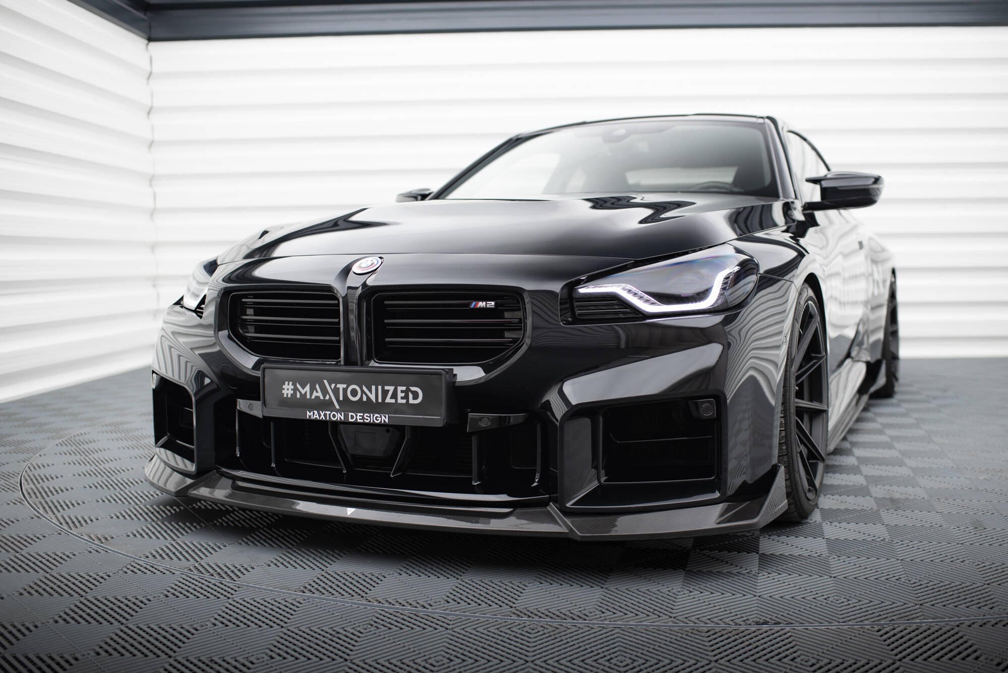 Maxton Design Prepreg Carbon Fiber Street+ Spoilerlippe Front Ansatz V.1 passend für BMW M2 G87
