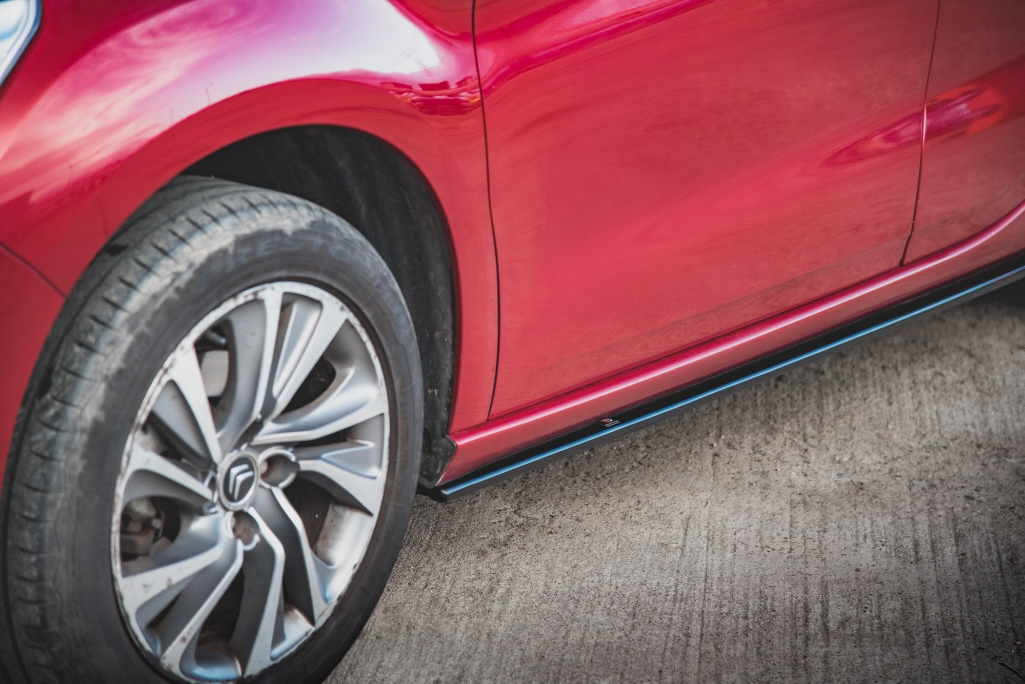 Maxton Design Seitenschweller Ansatz für Citroen DS4 schwarz matt