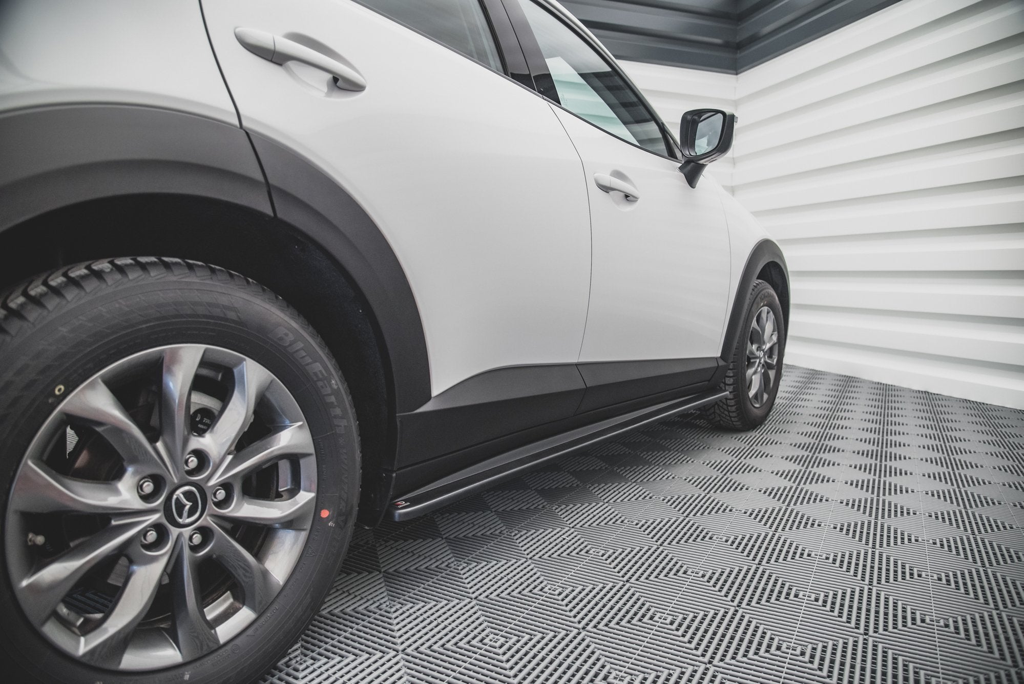Maxton Design Street+ Seitenschweller Leisten passend für Mazda CX-3 schwarz Hochglanz