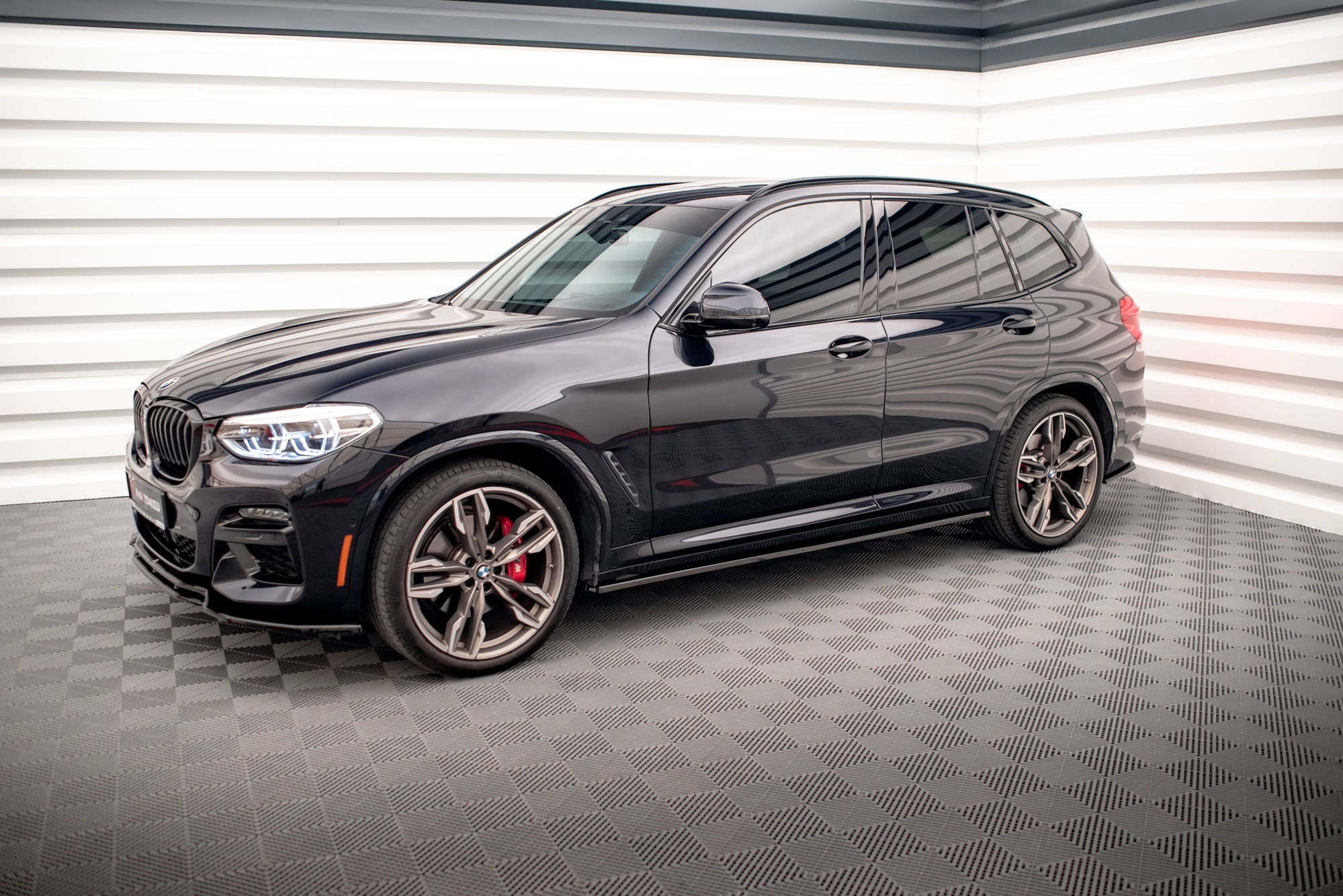 Maxton Design Street+ Seitenschweller Leisten passend für V.1 passend für BMW X3 M40d / M40i / M-Paket G01 schwarz Hochglanz