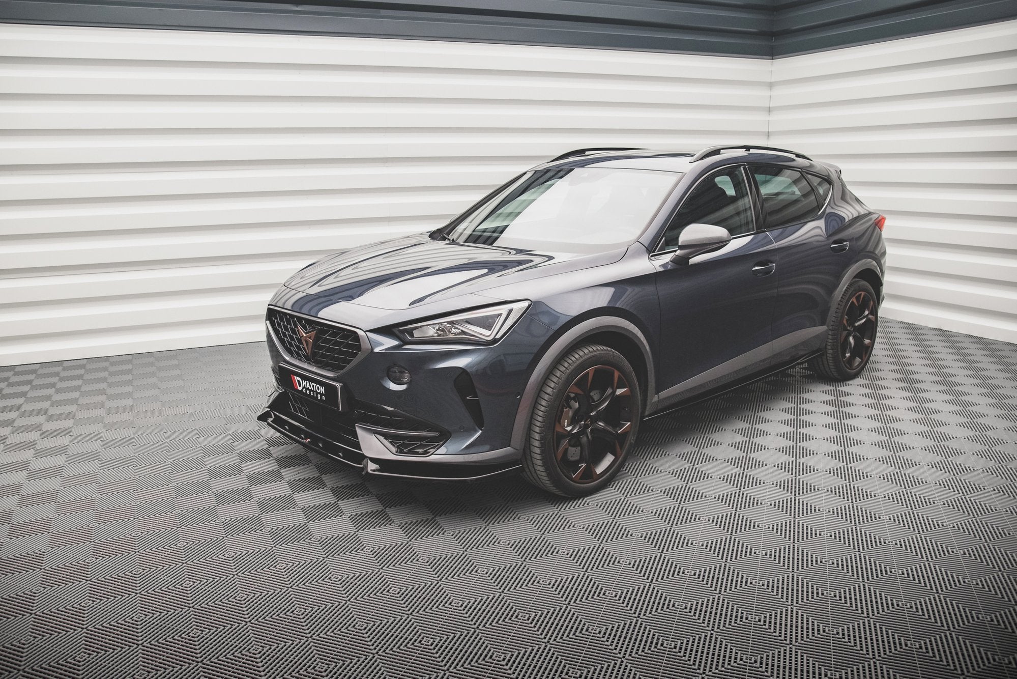 Maxton Design Street+ Spoilerlippe Front Ansatz V.2 passend für Cupra Formentor schwarz Hochglanz