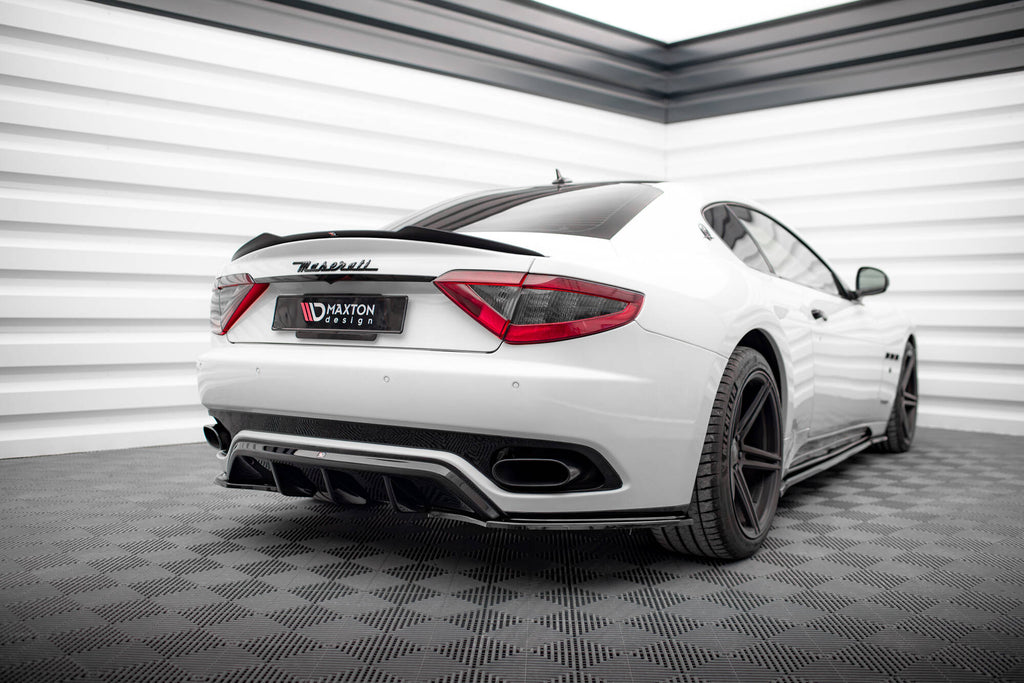Maxton Design Heck Ansatz Flaps Diffusor V.2 passend für Maserati Granturismo Mk1 schwarz Hochglanz