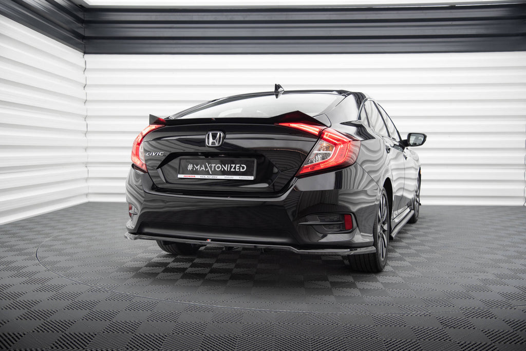 Maxton Design Street+ Mittlerer Diffusor RACE passend für Honda Civic Mk10 schwarz Hochglanz