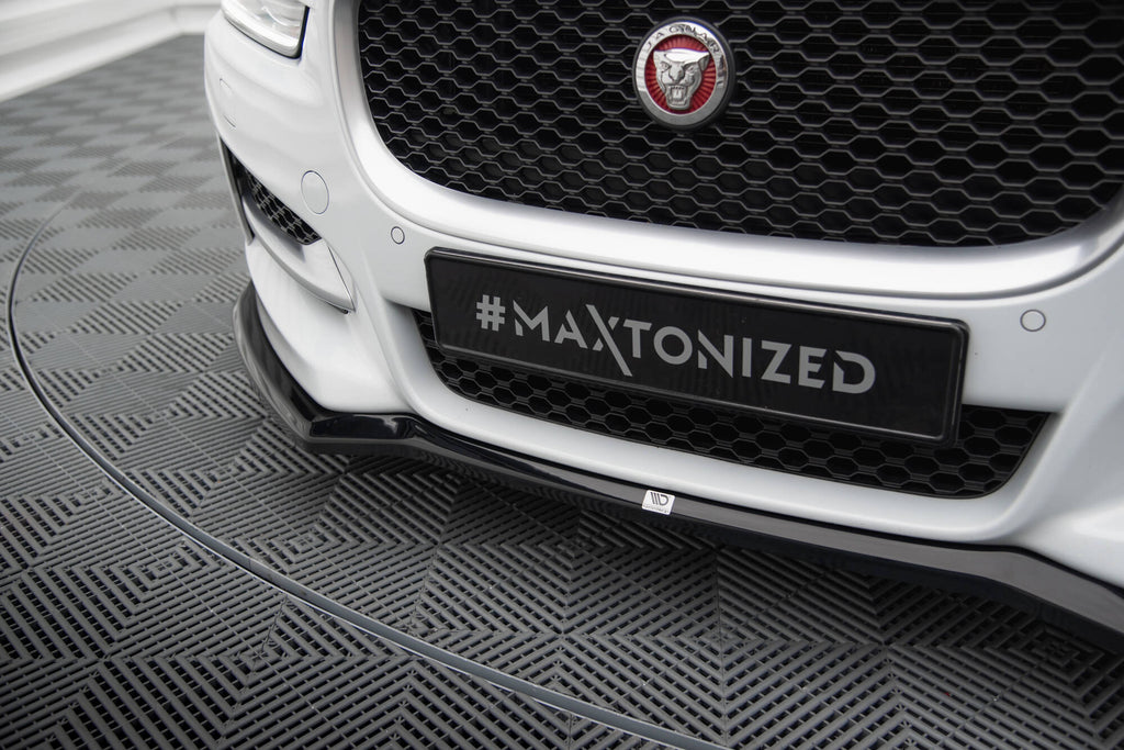 Maxton Design Street+ Spoilerlippe Front Ansatz V.1 passend für Jaguar XE R-Sport X760 schwarz Hochglanz