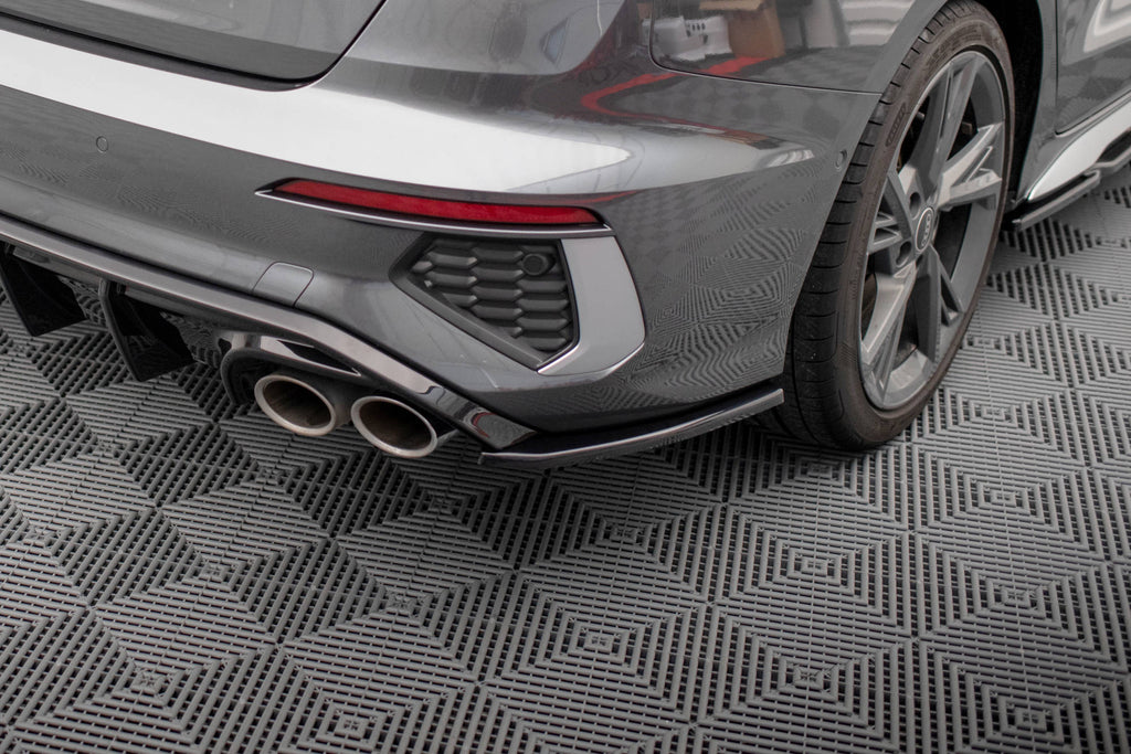 Maxton Design Heck Ansatz Flaps Diffusor V.2 passend für Audi S3 Limousine 8Y schwarz Hochglanz