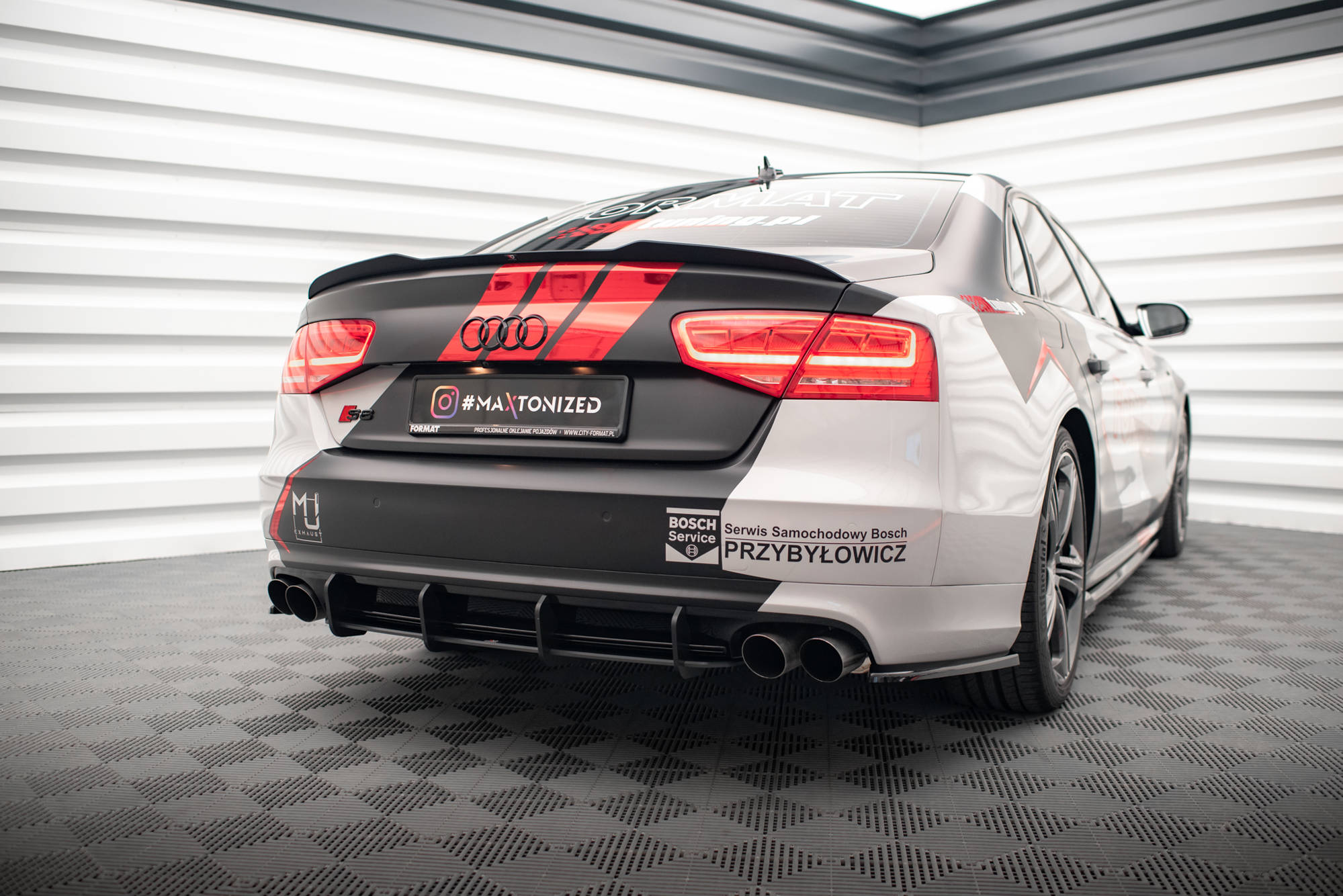 Maxton Design Street Pro Heckschürze passend für Audi S8 D4